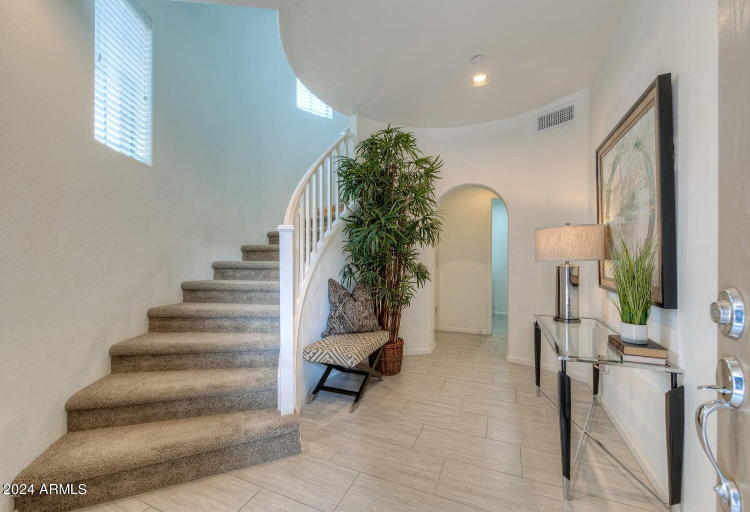 3935 E ROUGH RIDER Road, 1253