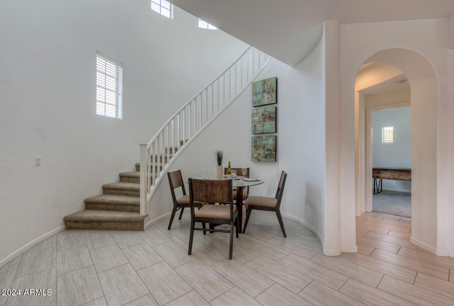 3935 E ROUGH RIDER Road, 1253