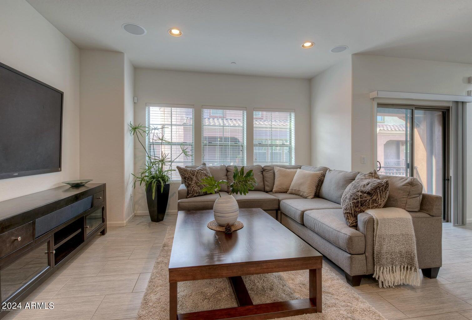 3935 E ROUGH RIDER Road, 1253