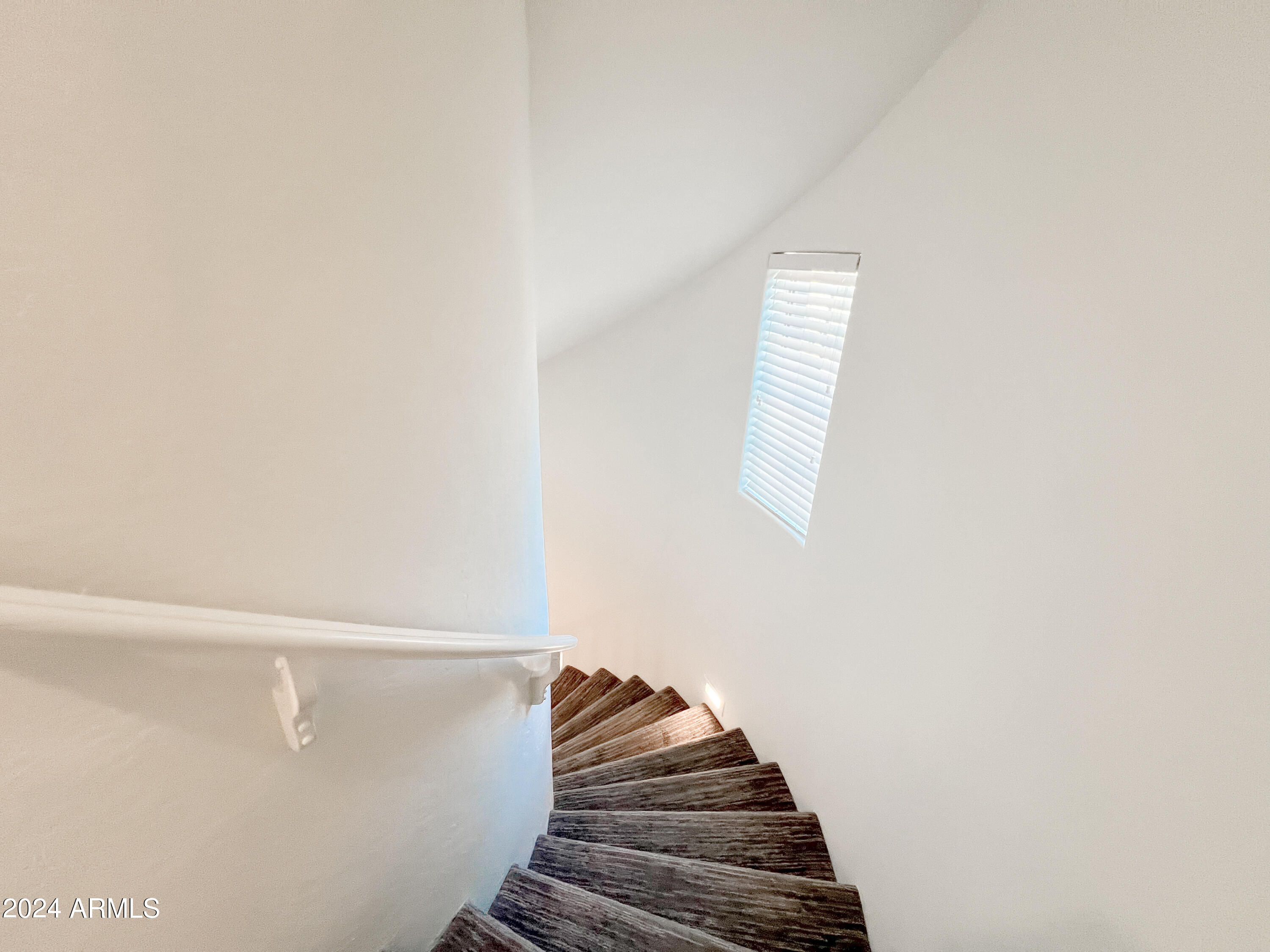 3935 E ROUGH RIDER Road, 1253