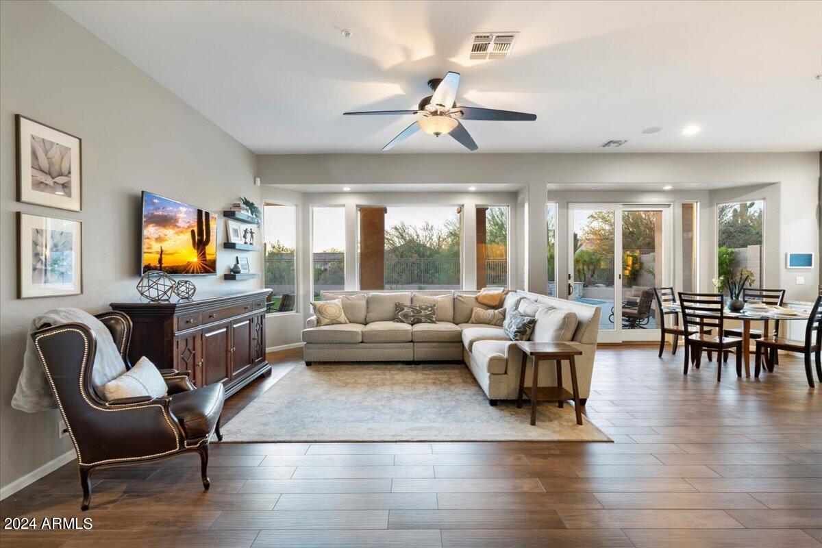 10366 E ACACIA Drive