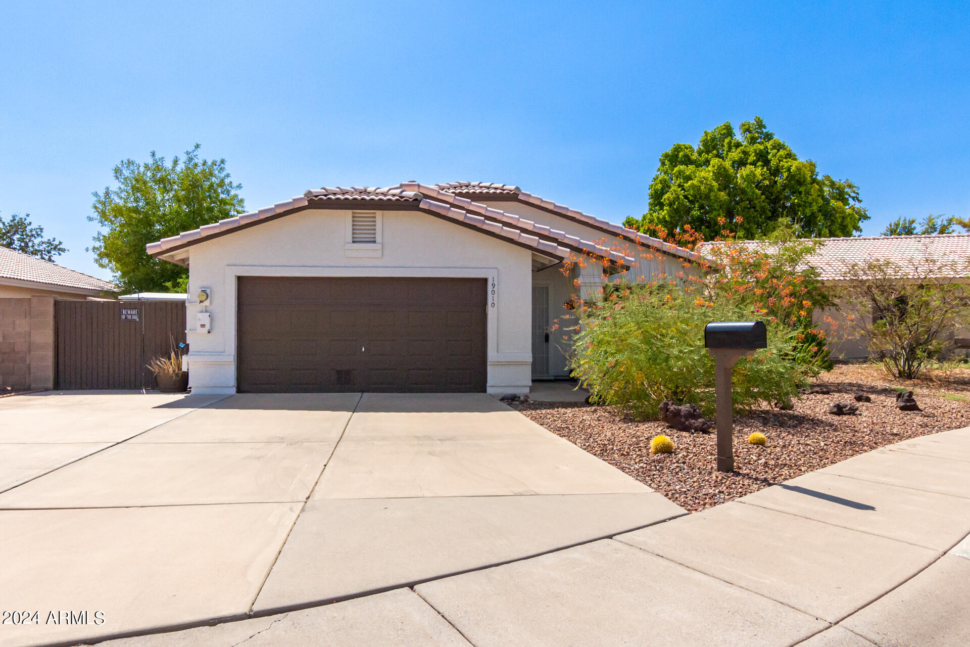 19010 N 11TH Drive