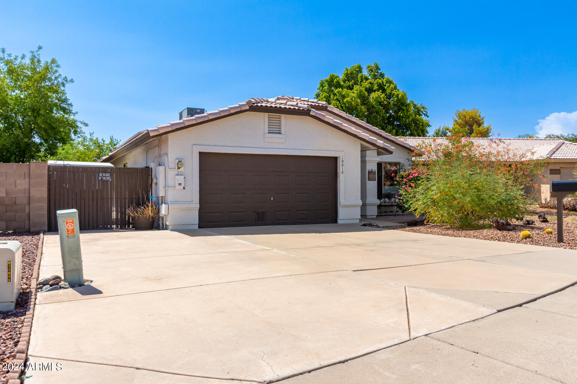 19010 N 11TH Drive