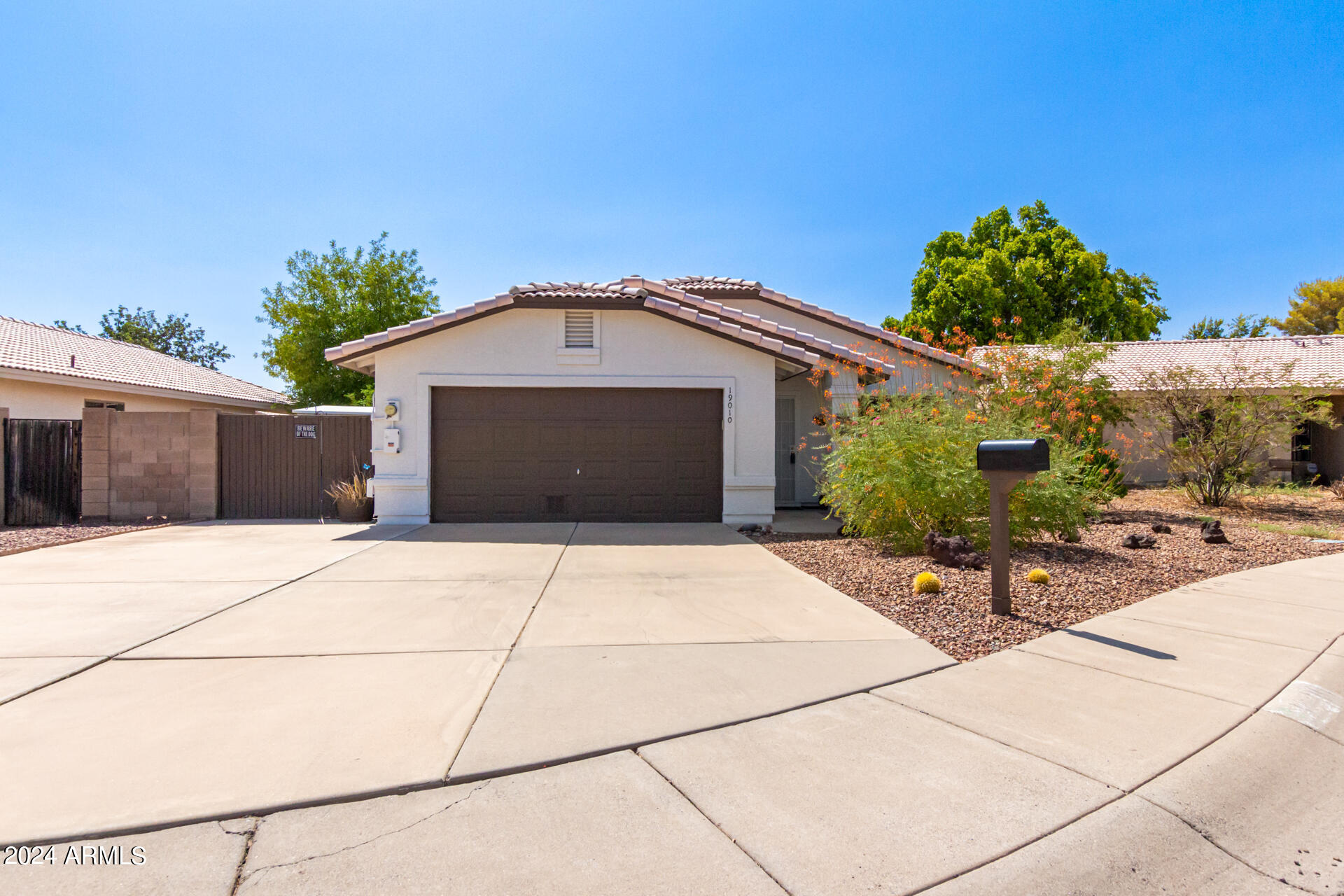 19010 N 11TH Drive