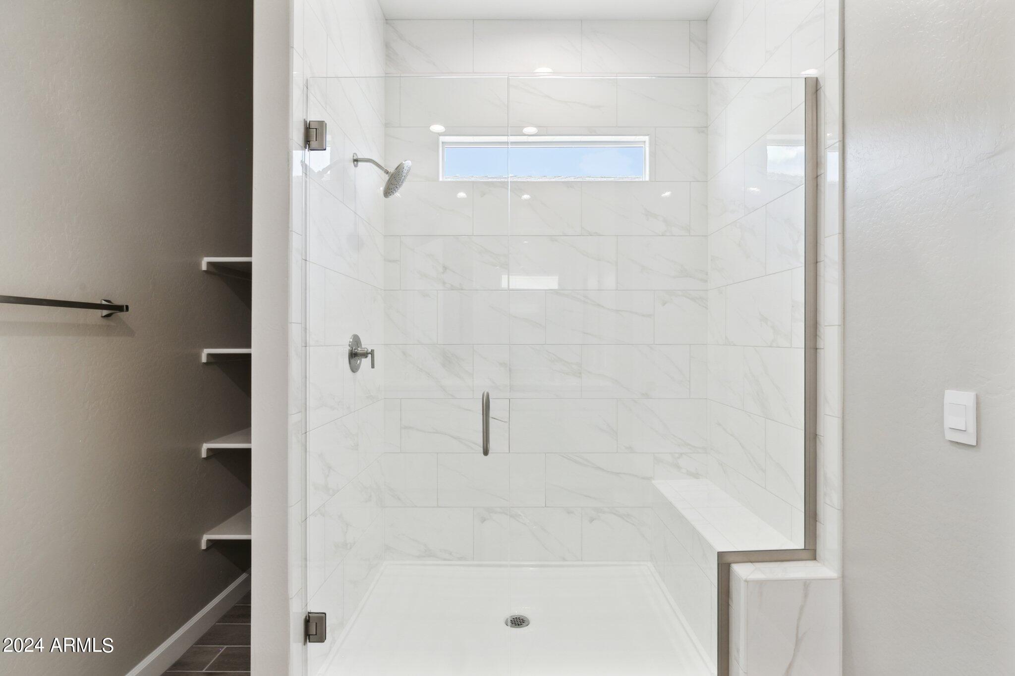 10348 W QUAIL Avenue