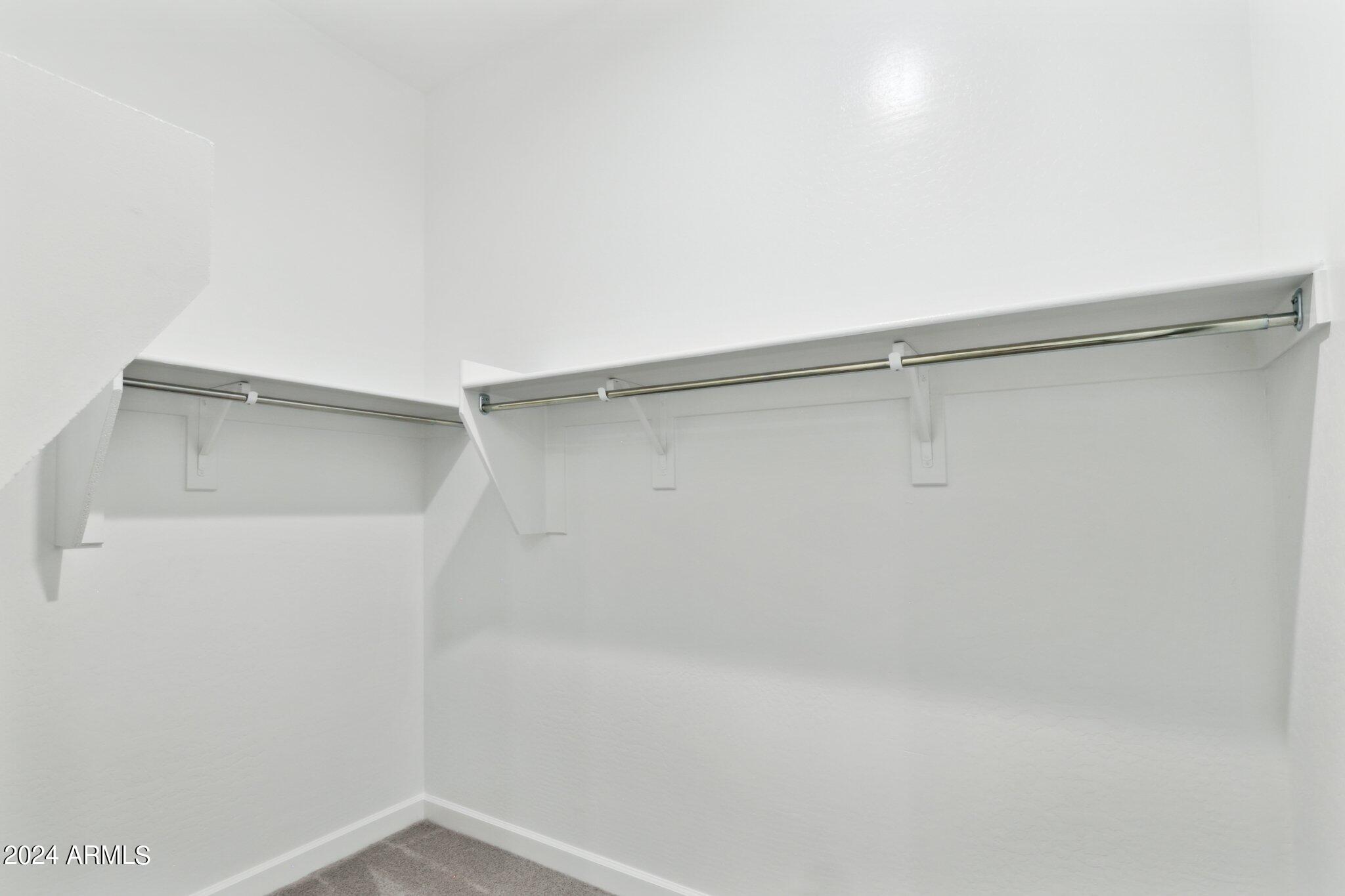 10348 W QUAIL Avenue