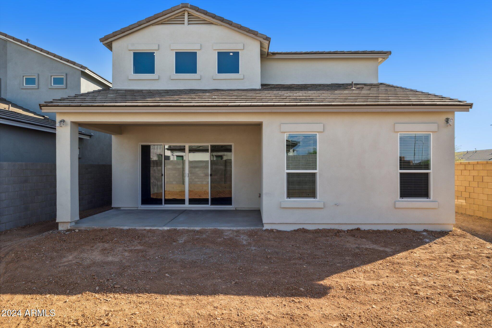 10348 W QUAIL Avenue