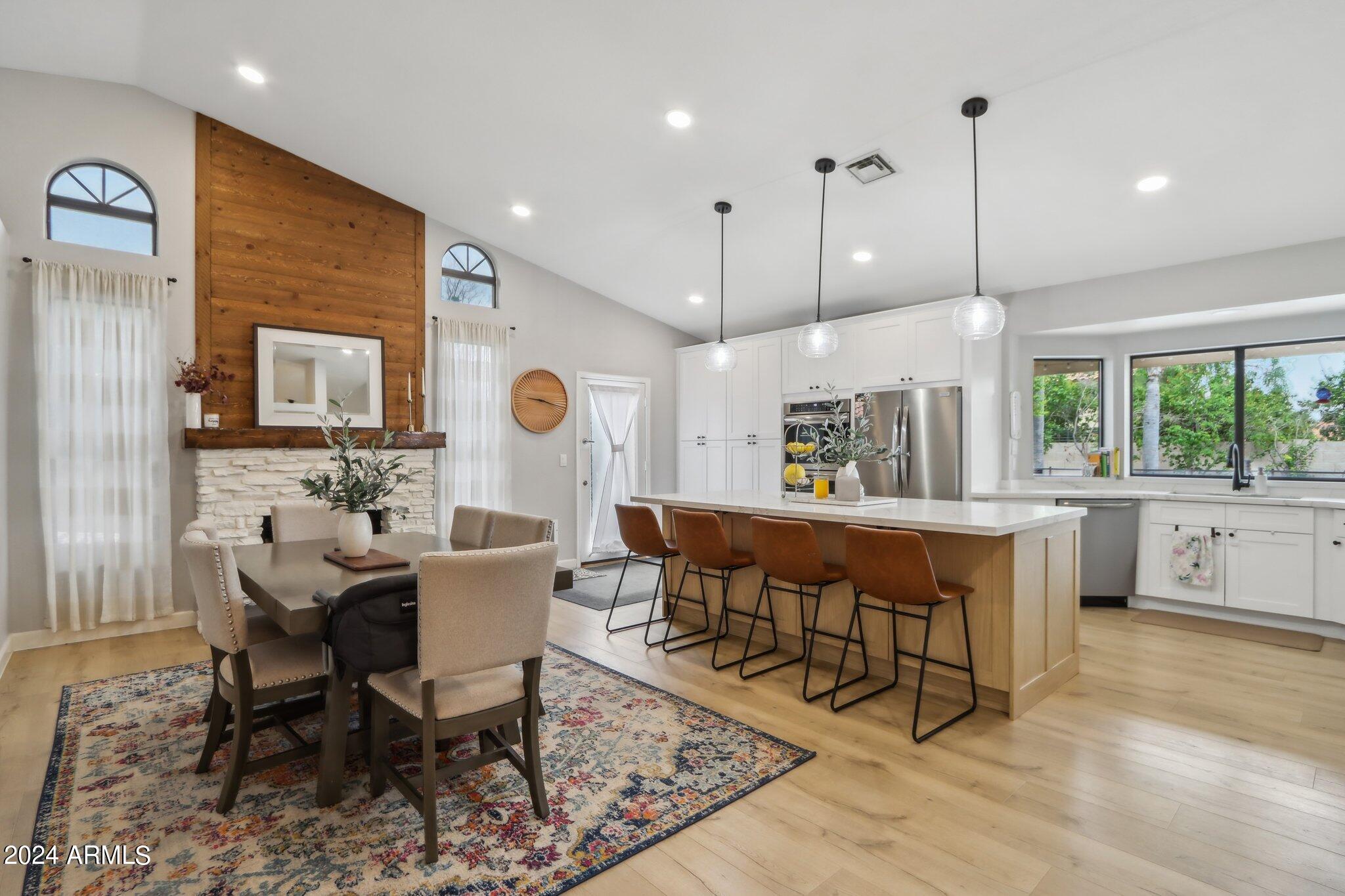 5335 E MICHELLE Drive