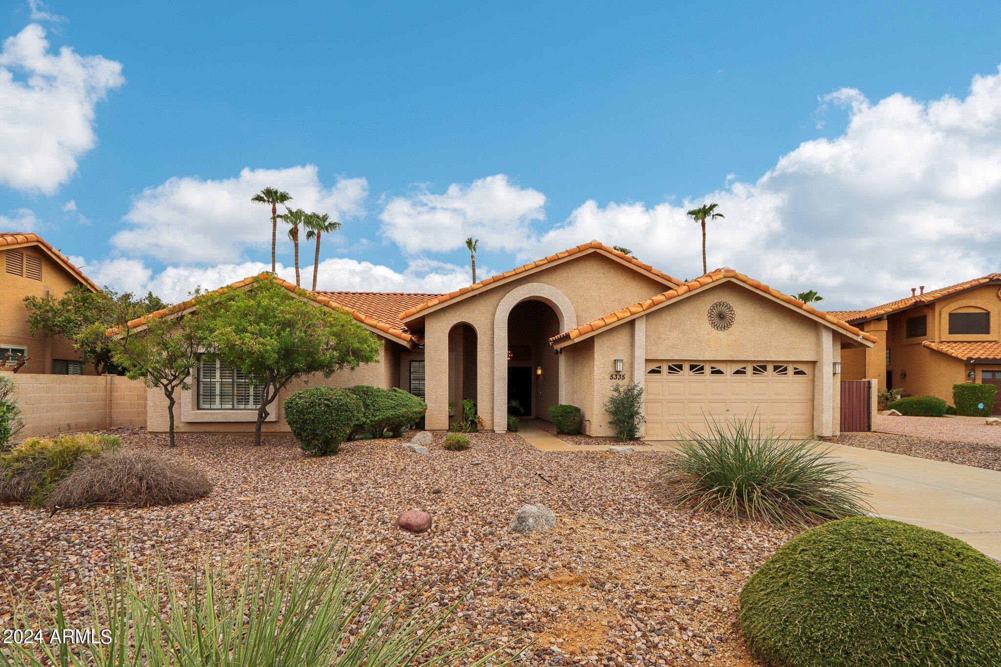 5335 E MICHELLE Drive