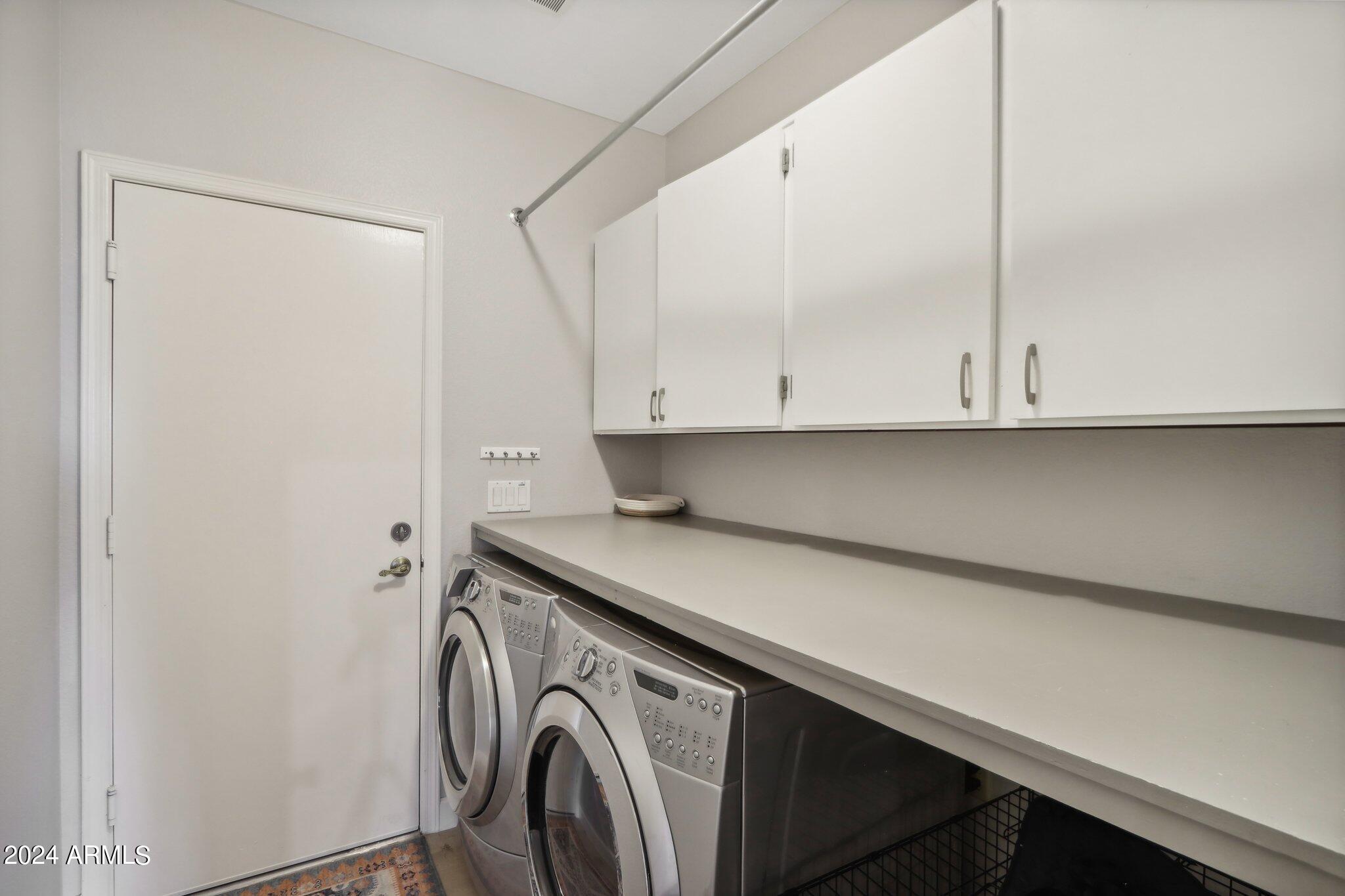 5335 E MICHELLE Drive