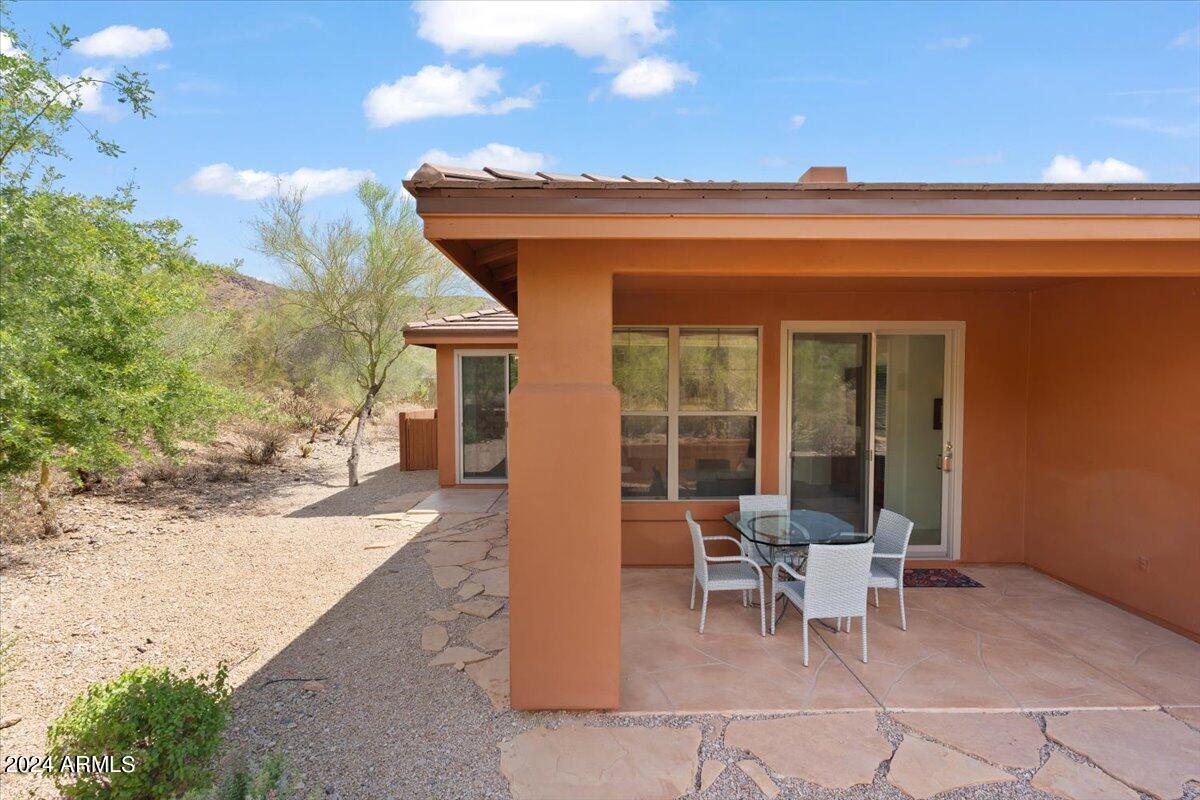 11448 E HELM Drive
