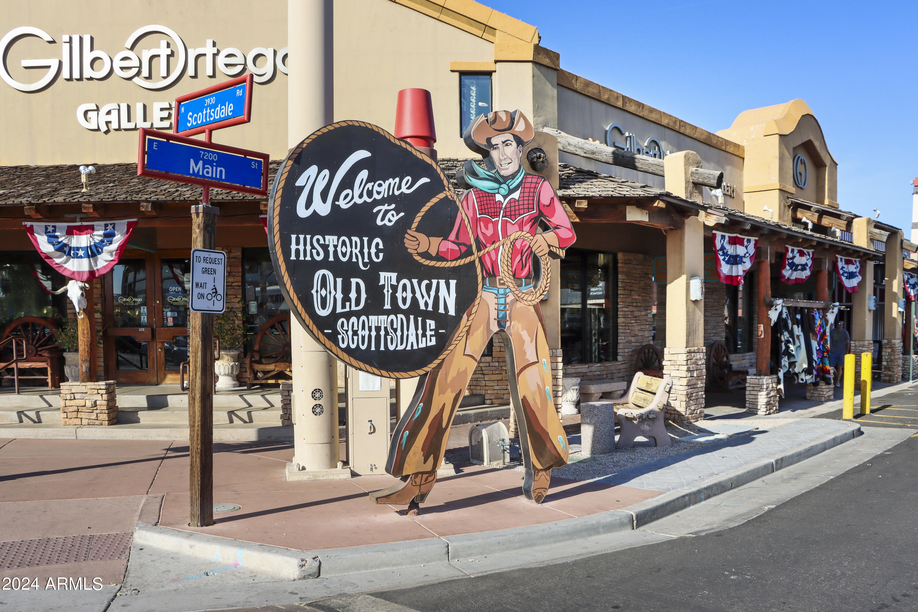 8619 E RANCHO VISTA Drive