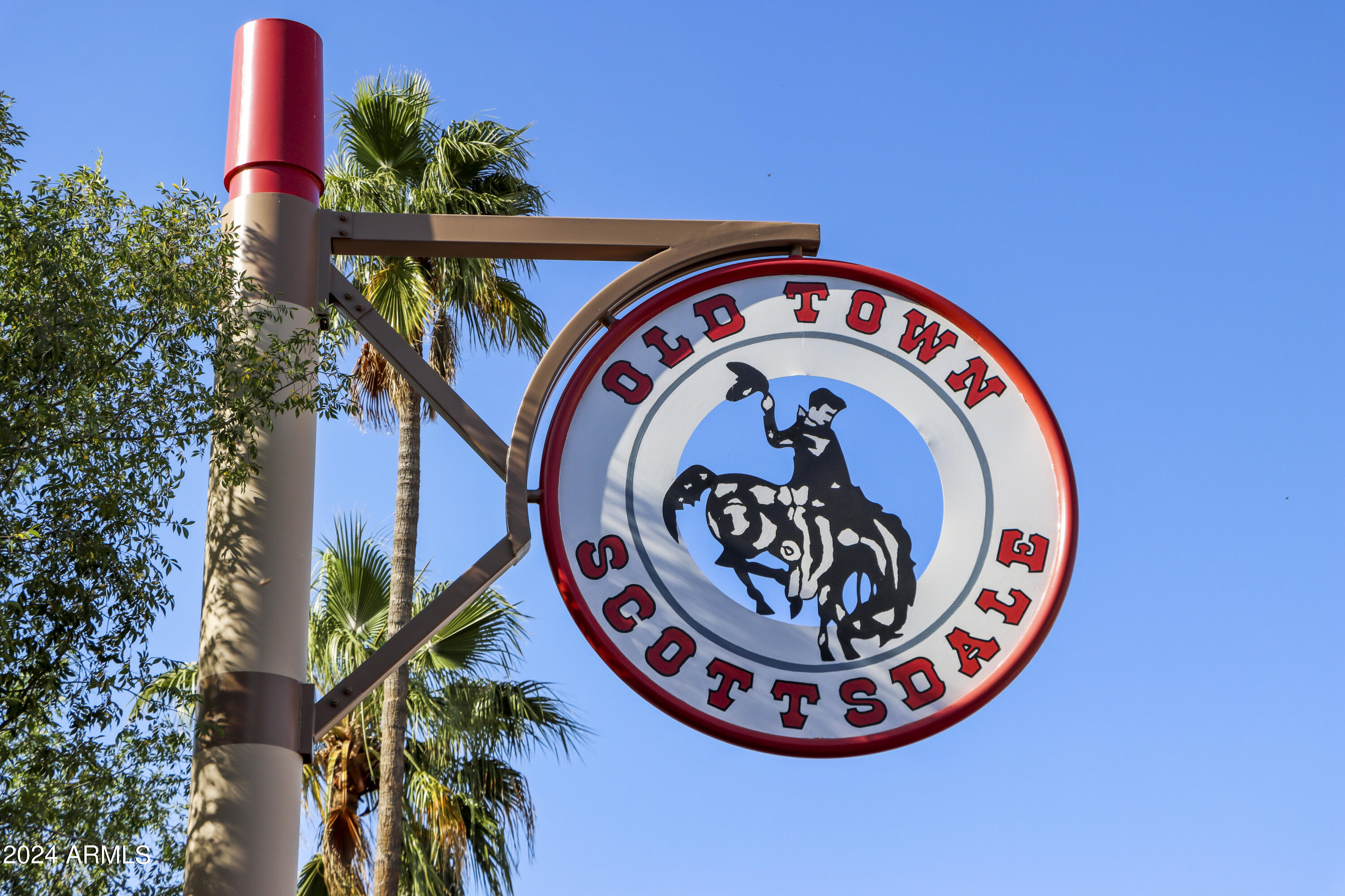 8619 E RANCHO VISTA Drive