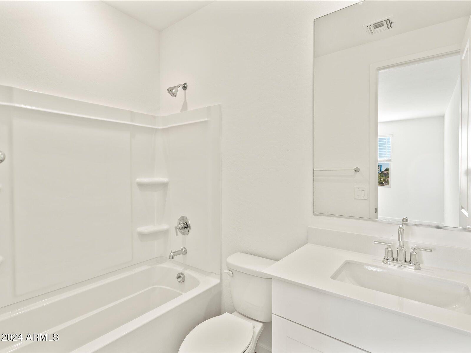 17402 W SANNA Street