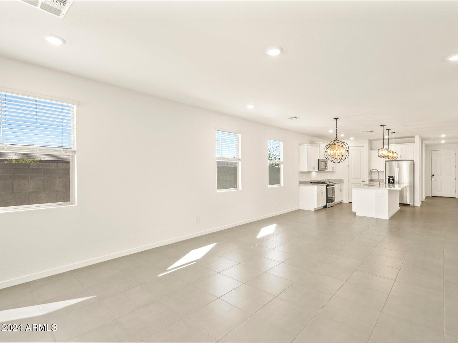 17402 W SANNA Street