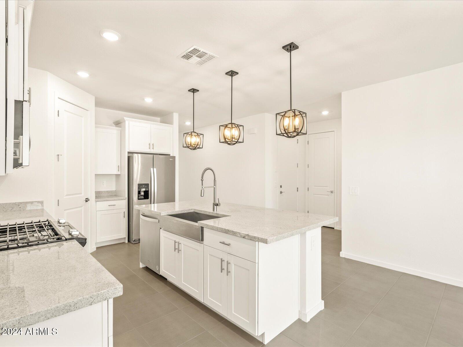 17402 W SANNA Street