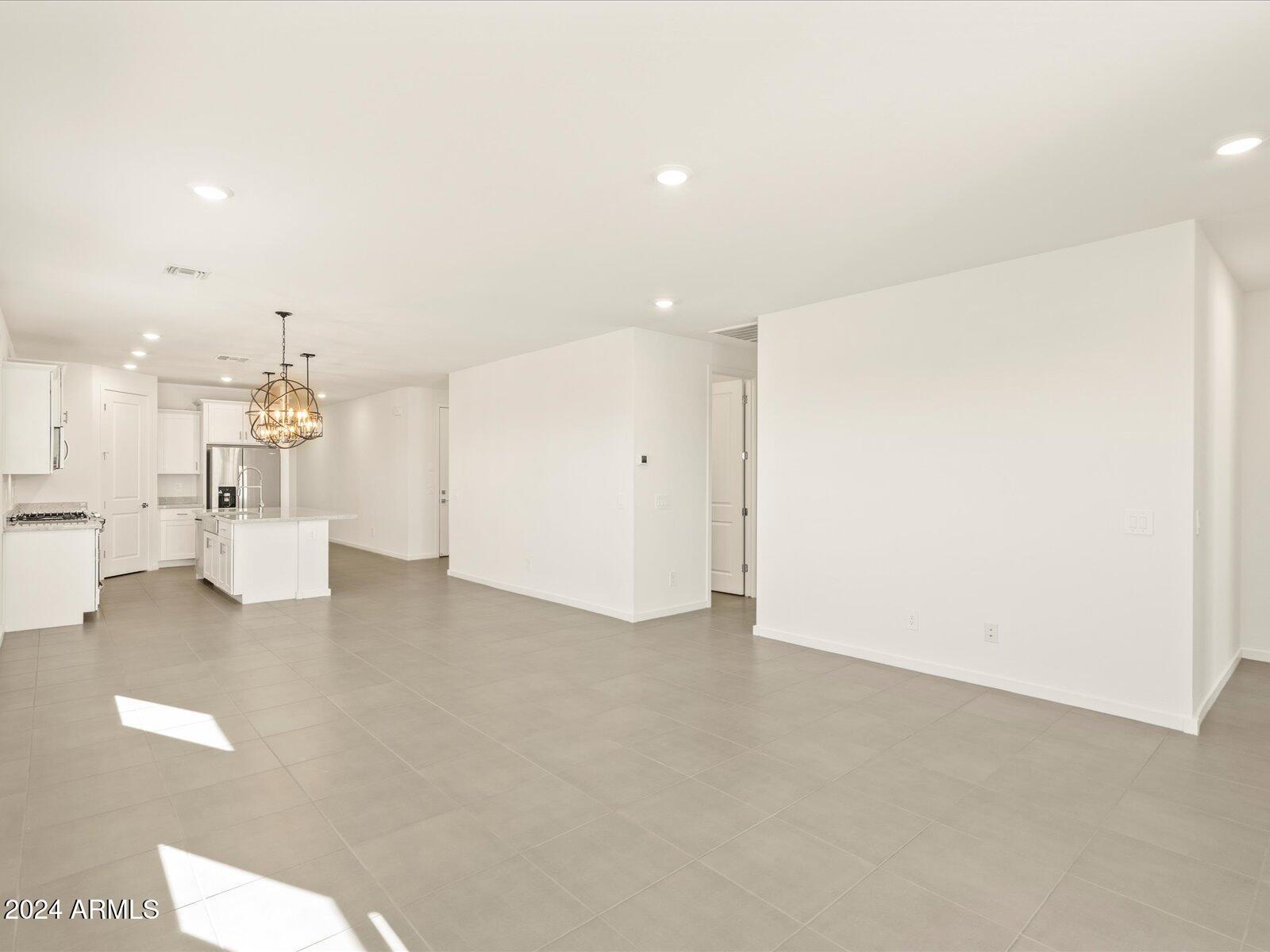 17402 W SANNA Street