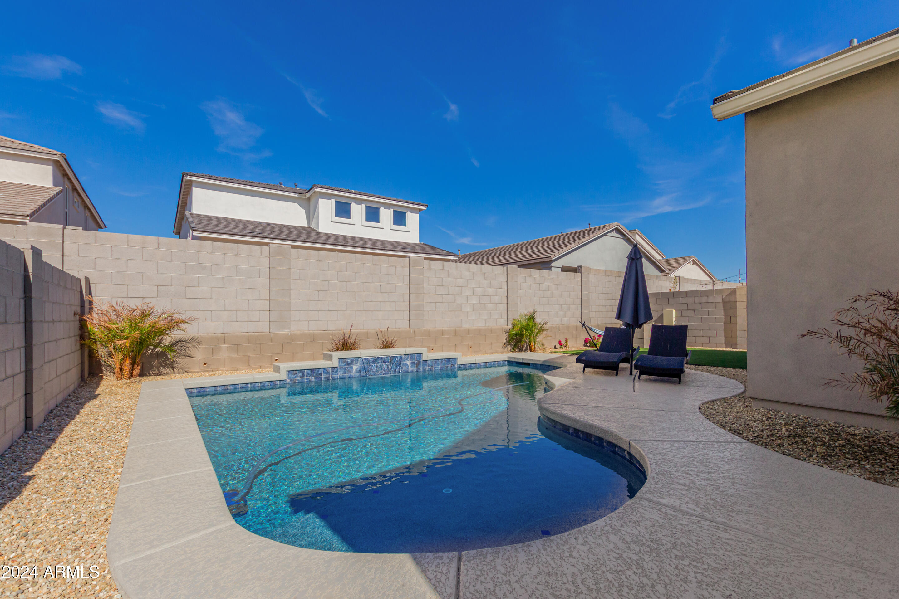 10302 W DEANNA Drive