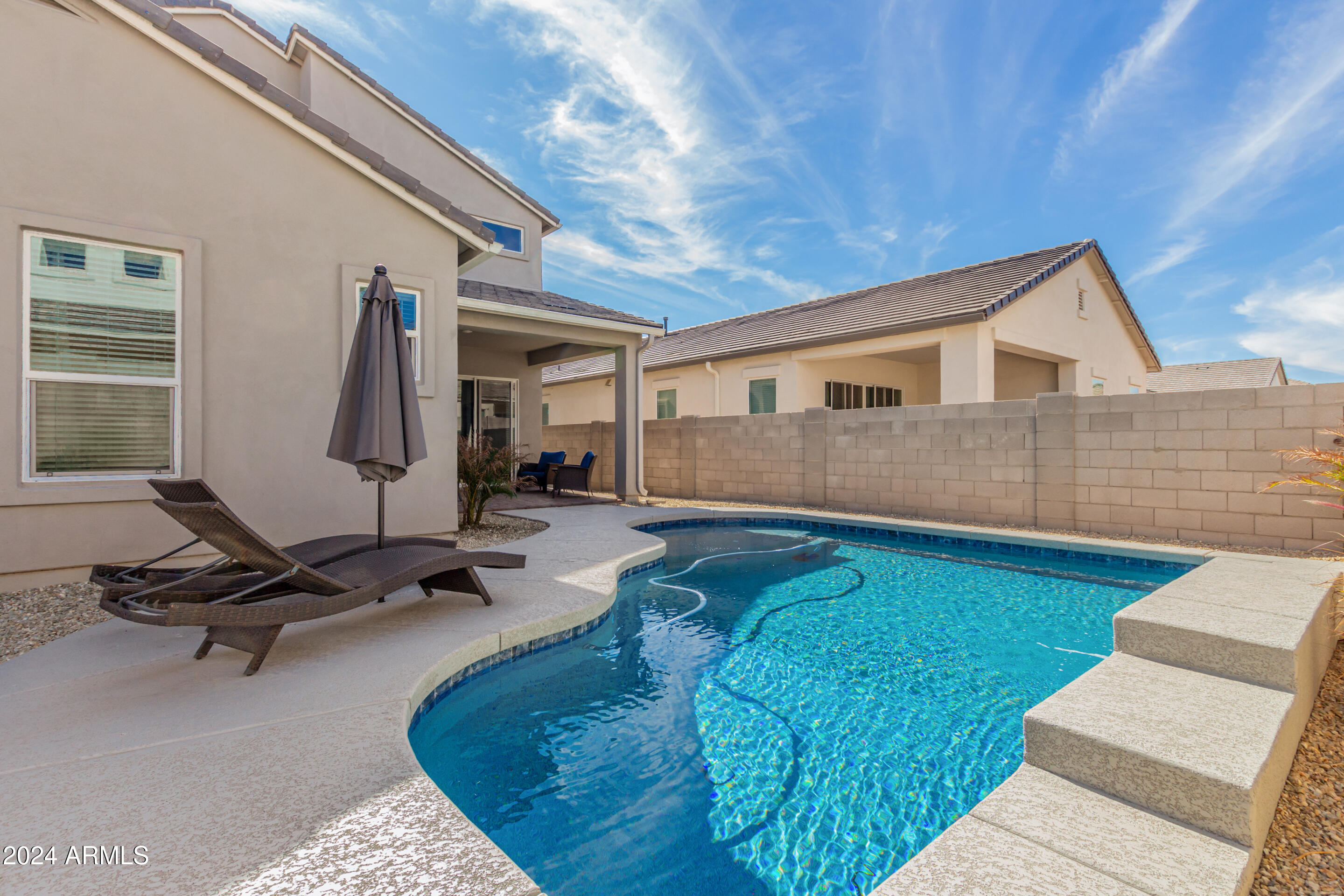 10302 W DEANNA Drive