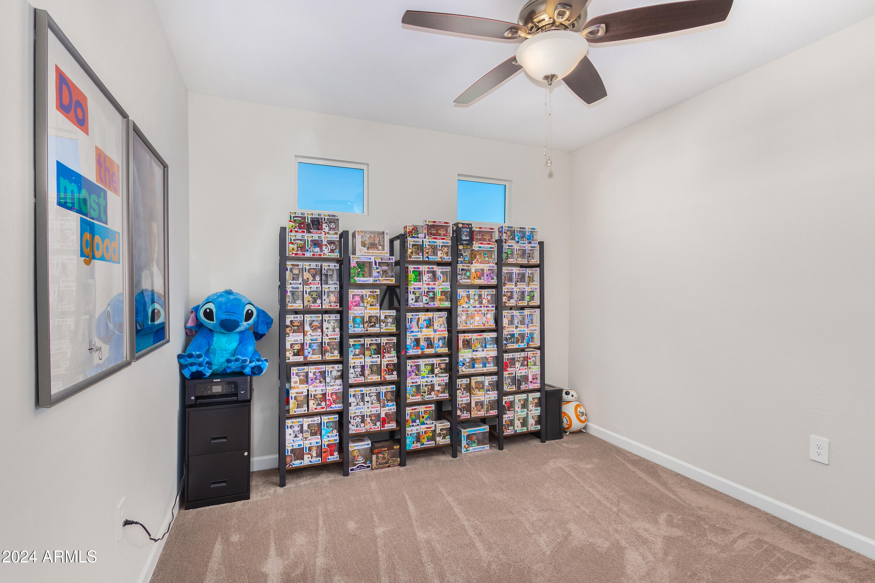 10302 W DEANNA Drive