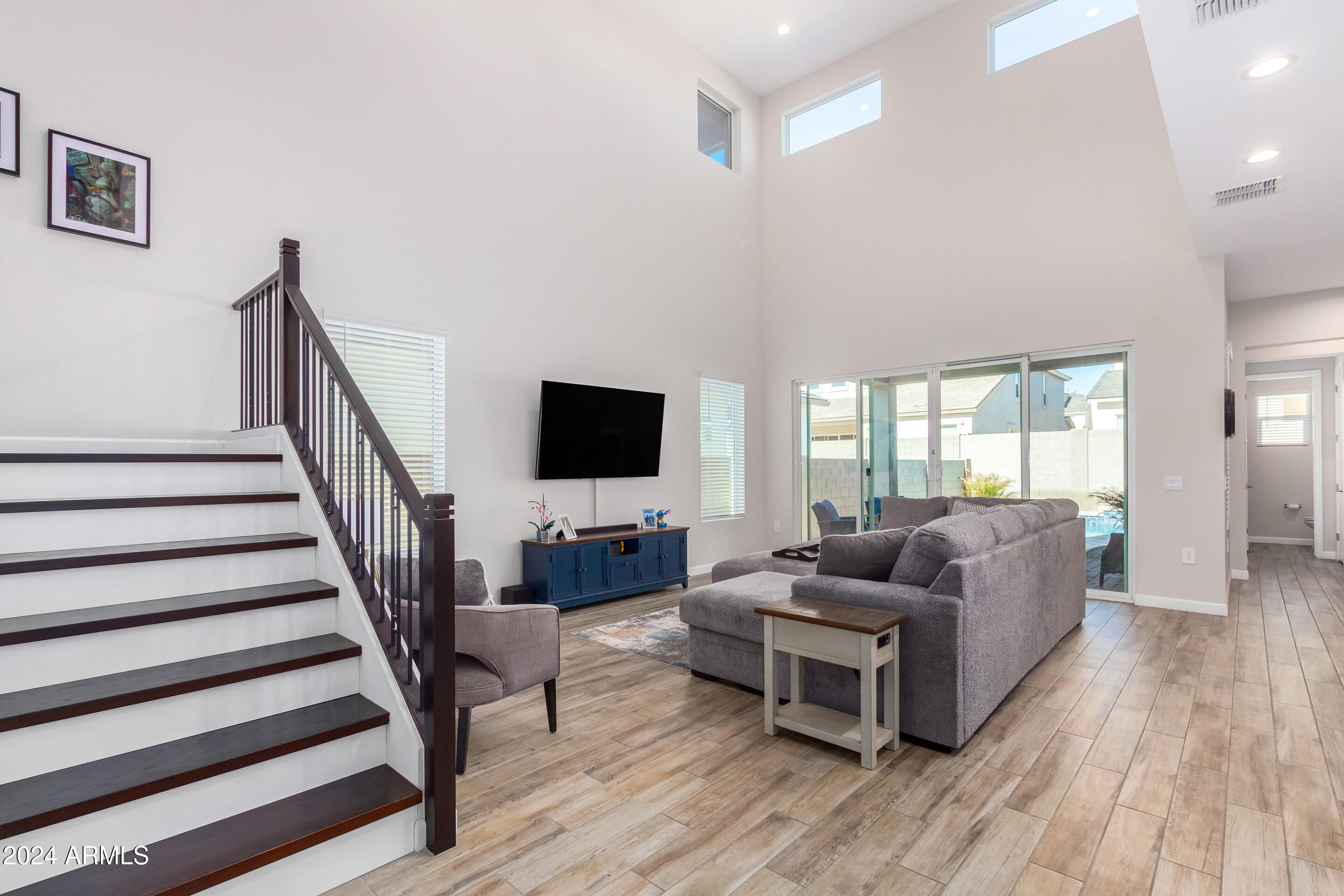 10302 W DEANNA Drive