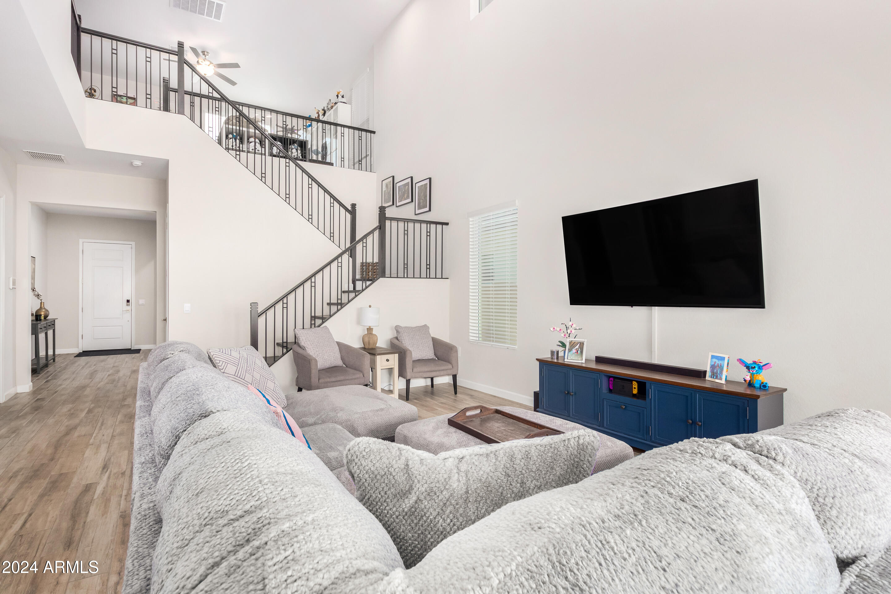 10302 W DEANNA Drive