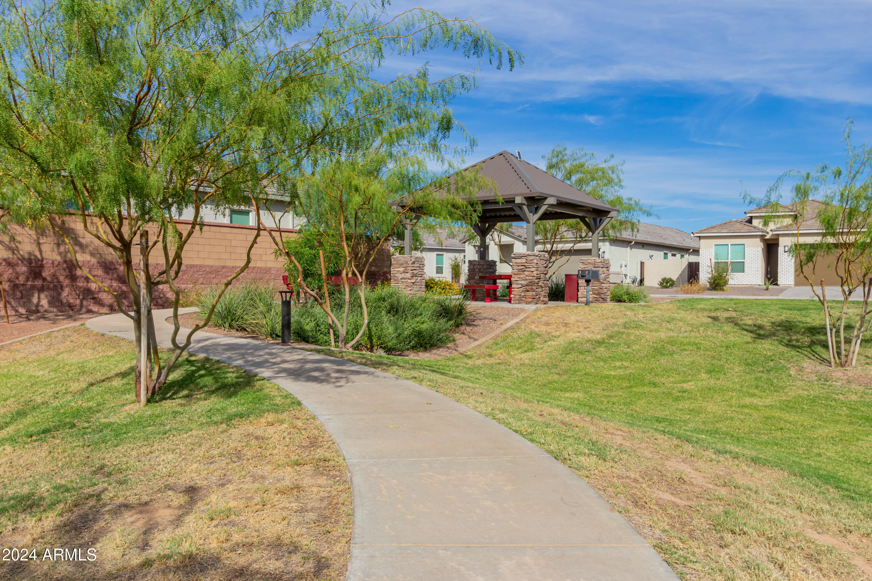 10302 W DEANNA Drive