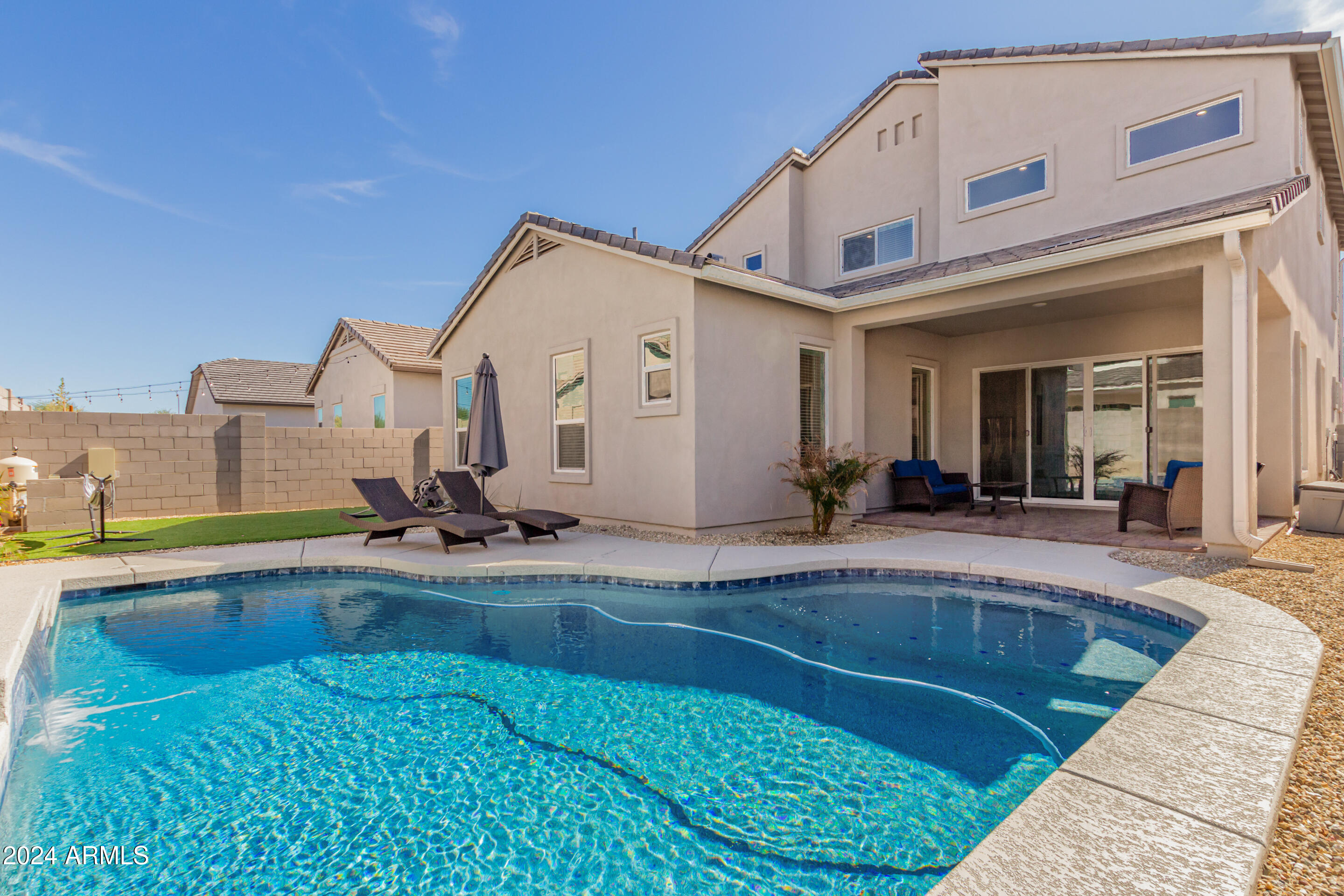 10302 W DEANNA Drive