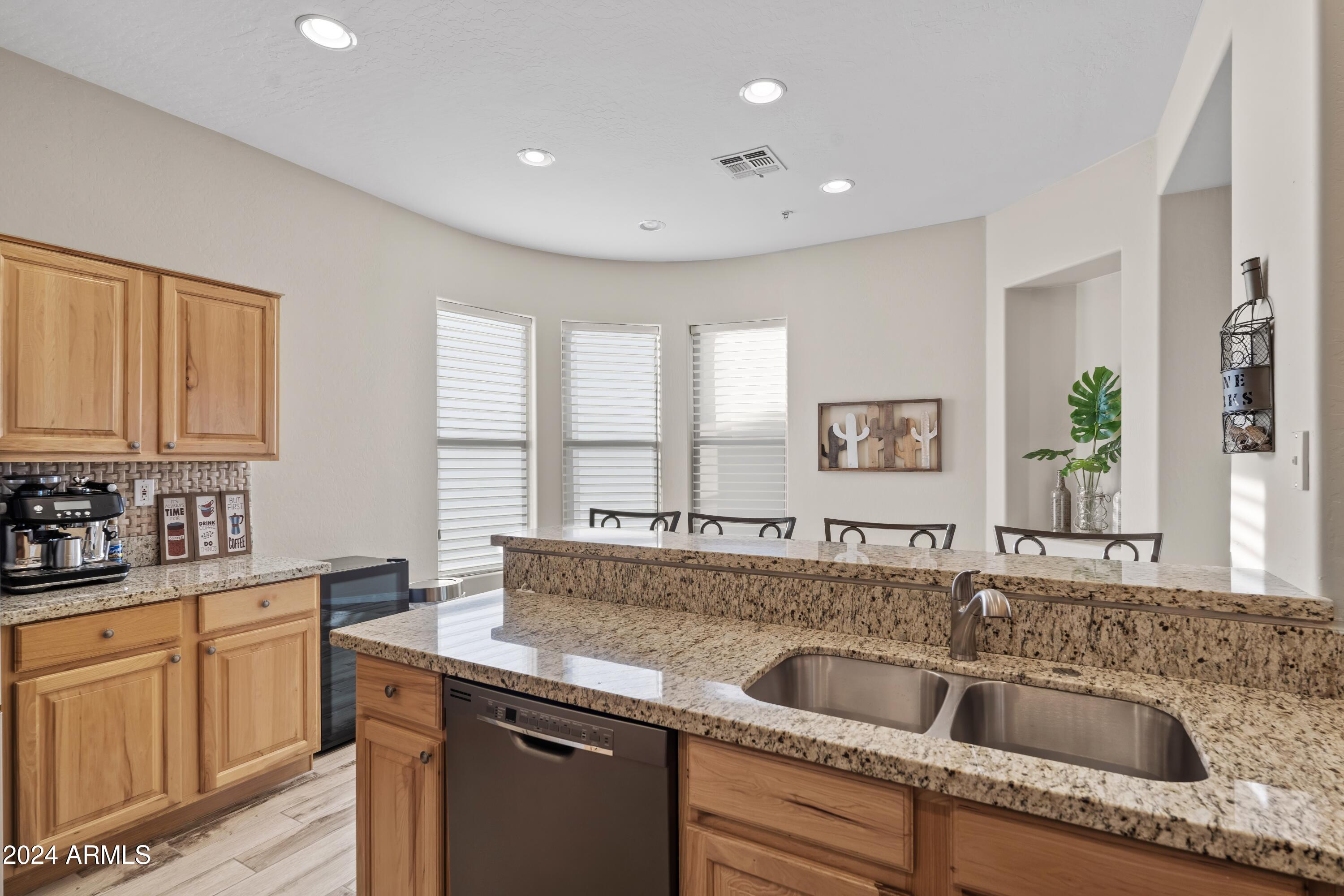 19550 N GRAYHAWK Drive # 2018