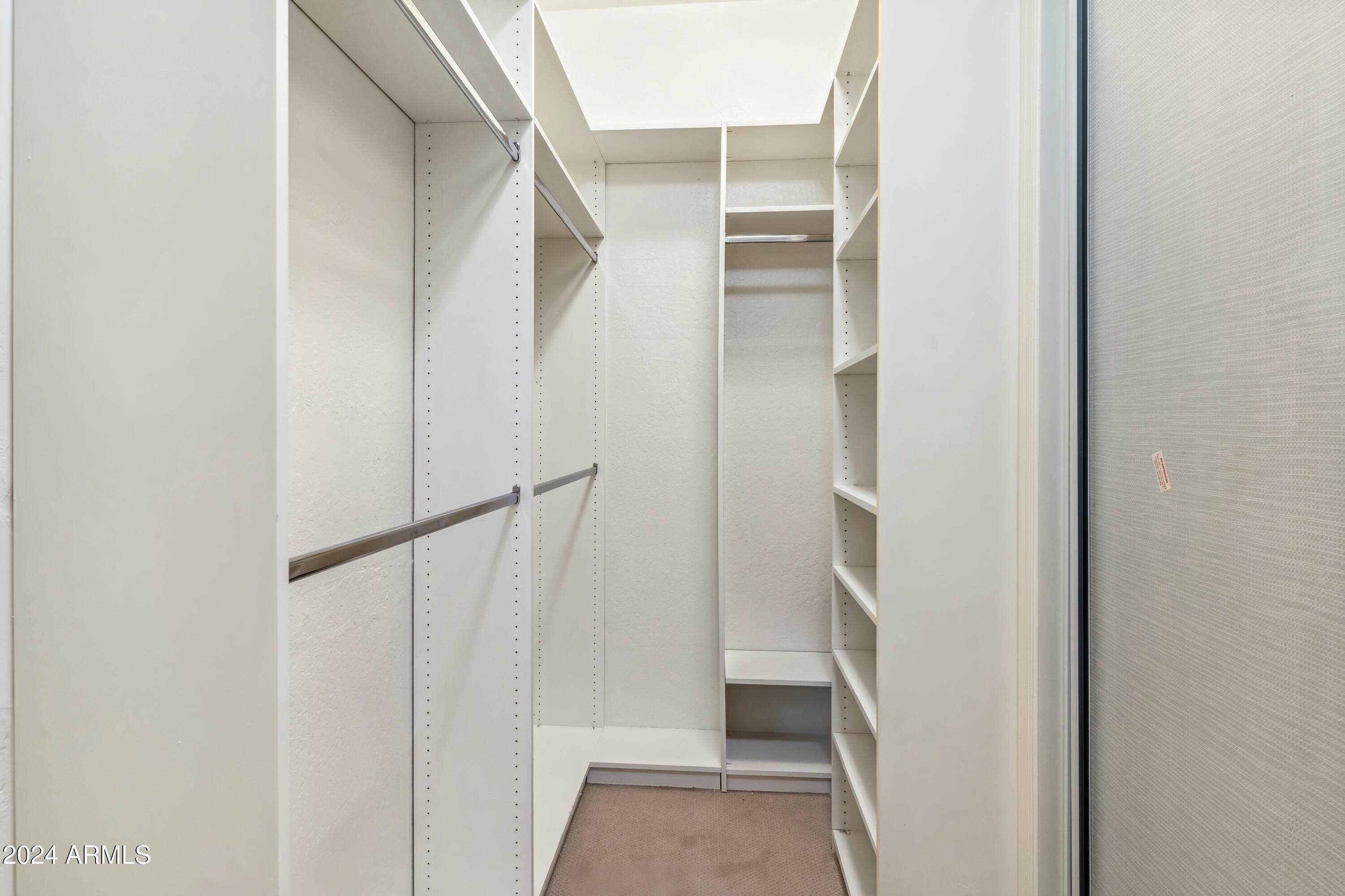 7494 E NESTLING Way