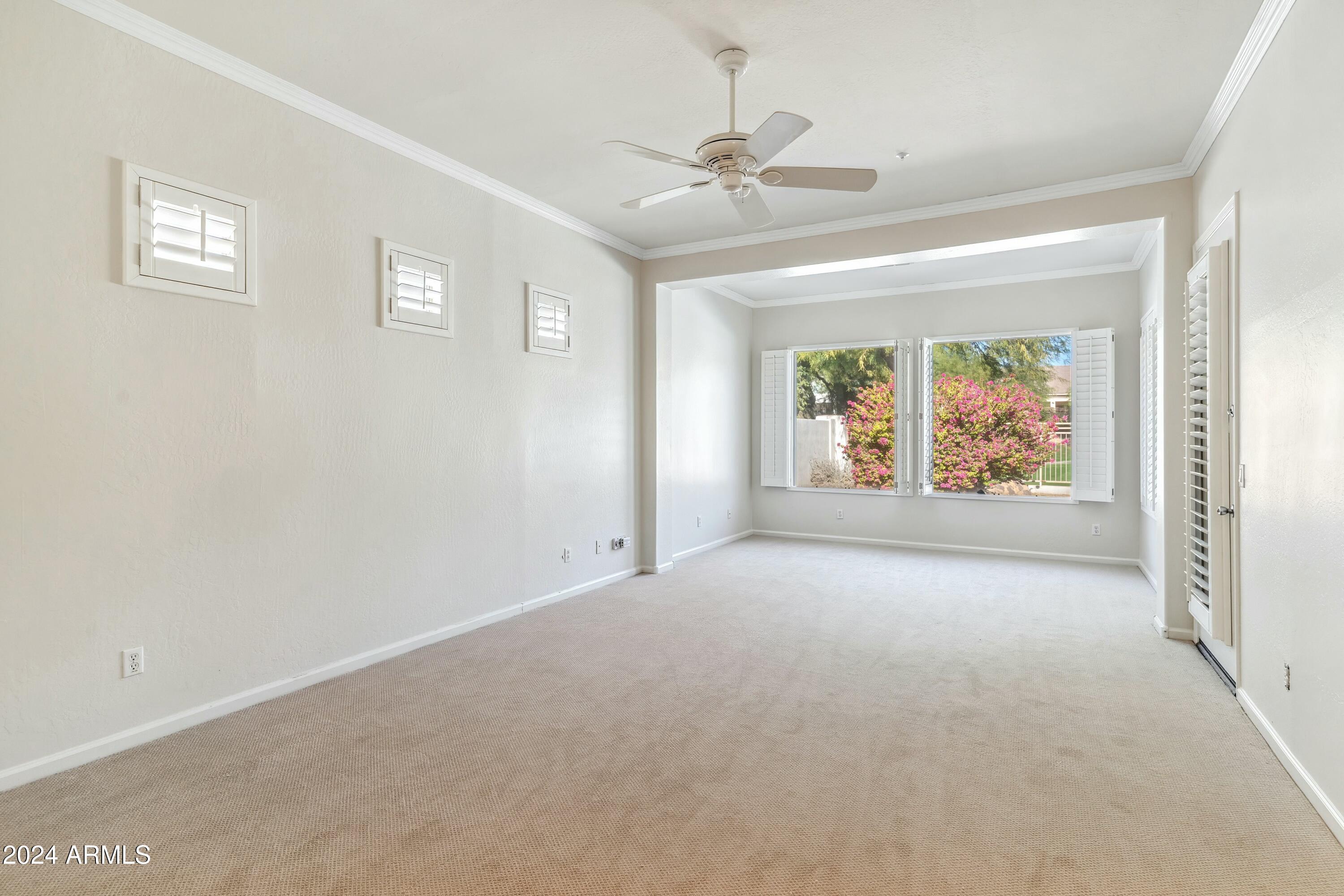 7494 E NESTLING Way