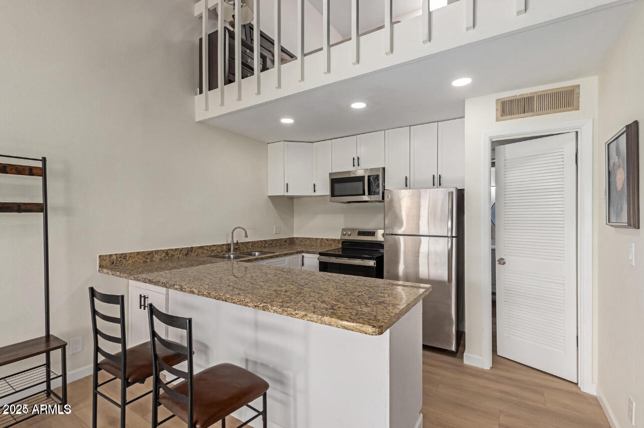 8055 E Thomas Road, D110