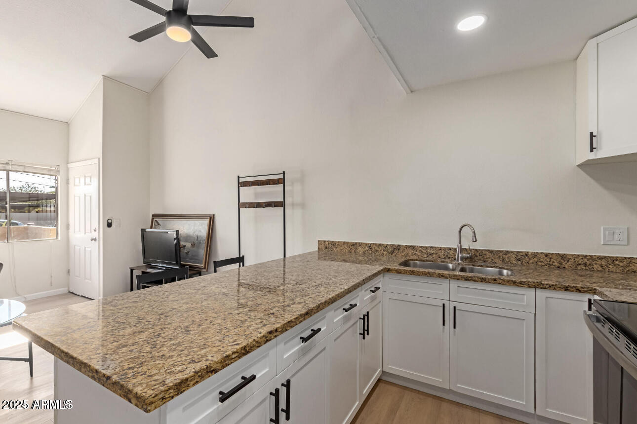 8055 E Thomas Road, D110