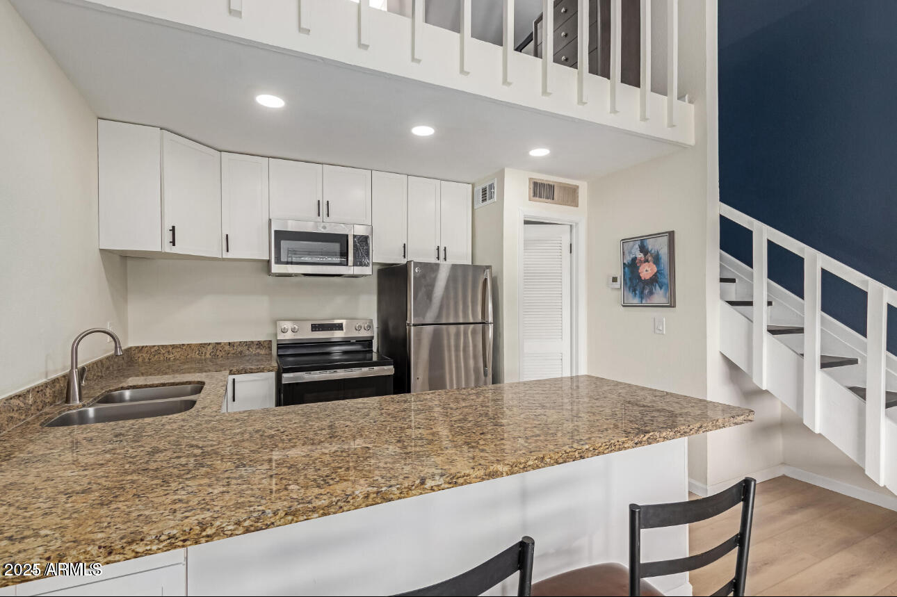 8055 E Thomas Road, D110