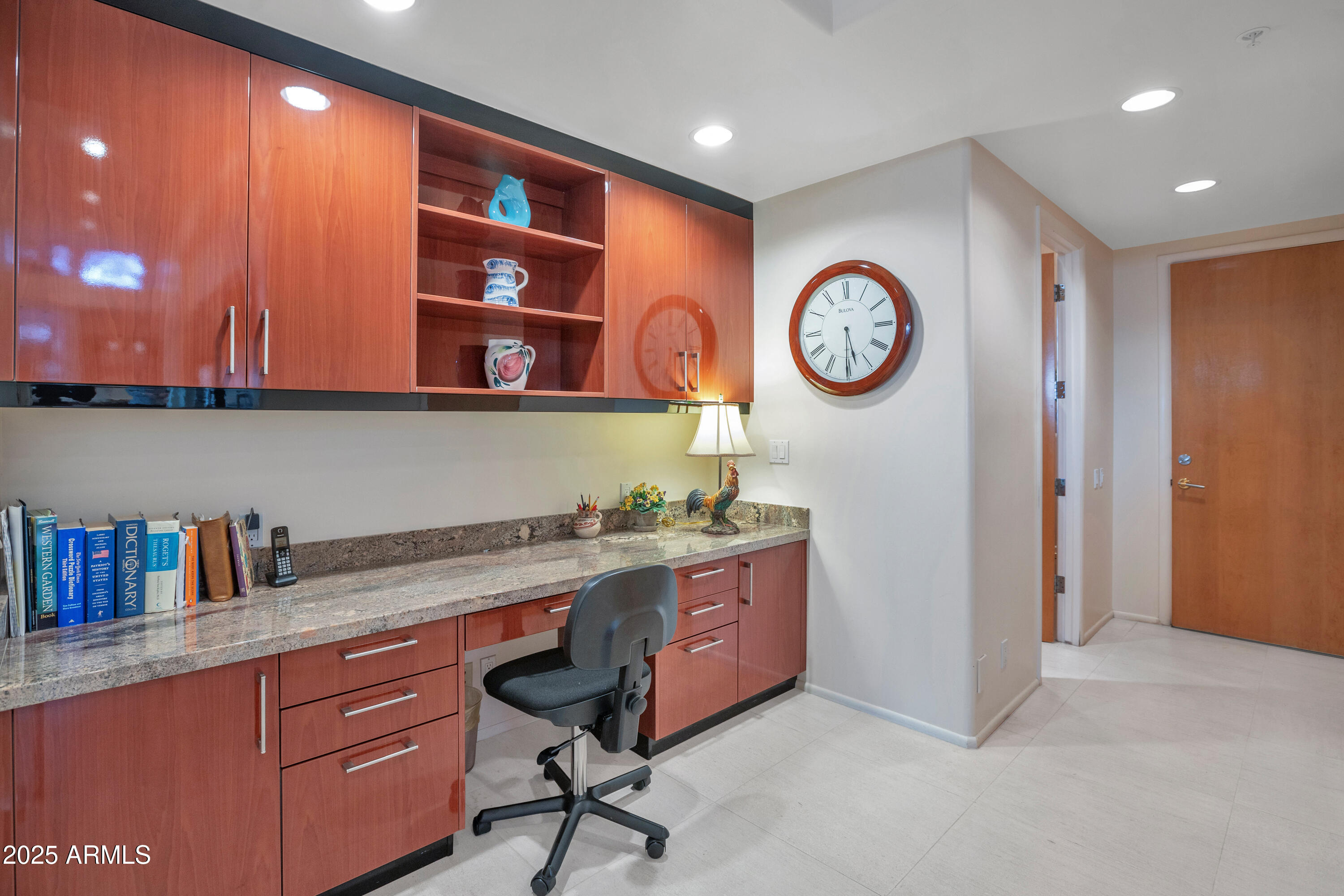 10040 E HAPPY VALLEY Road 595