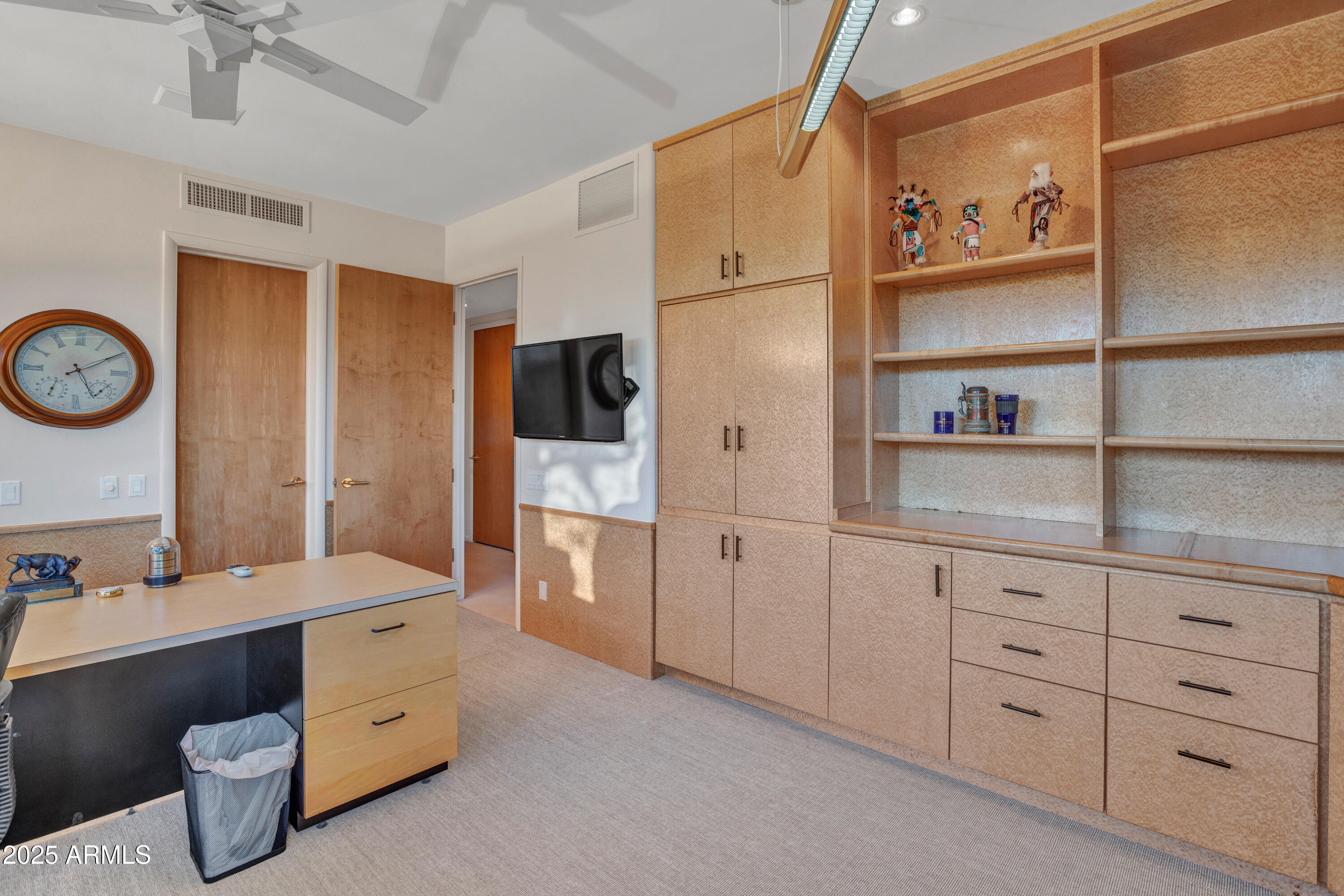 10040 E HAPPY VALLEY Road 595