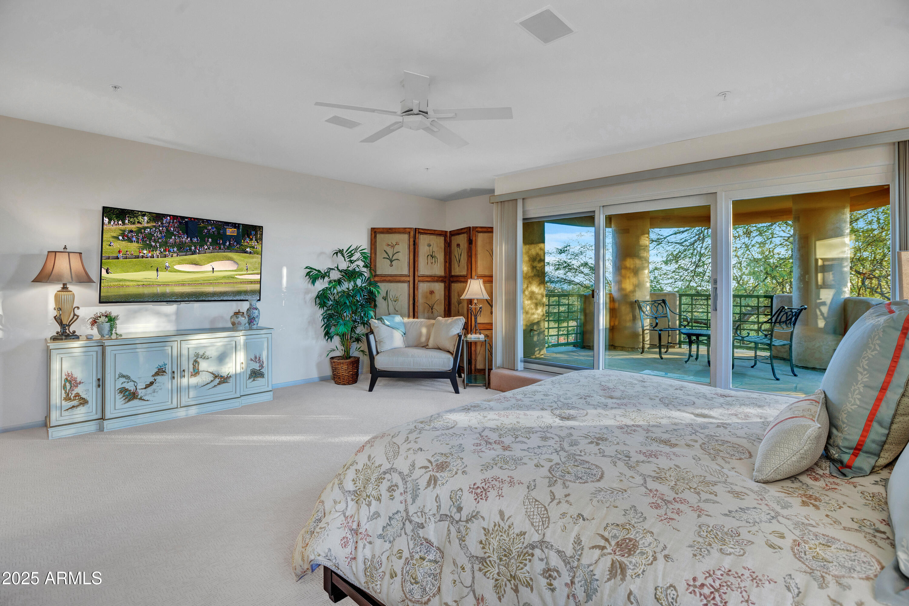 10040 E HAPPY VALLEY Road 595