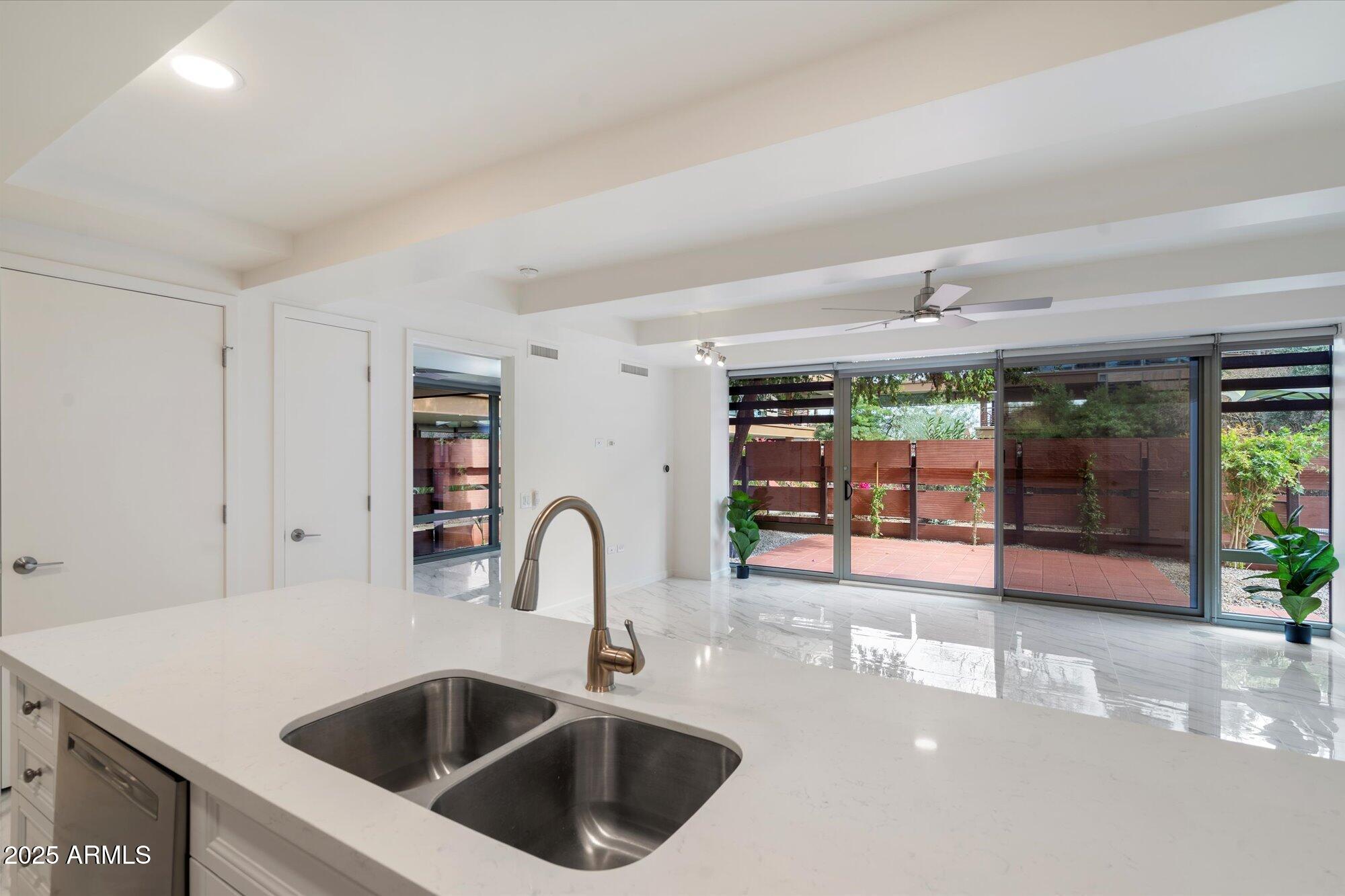 7151 E Rancho Vista Drive, 1017