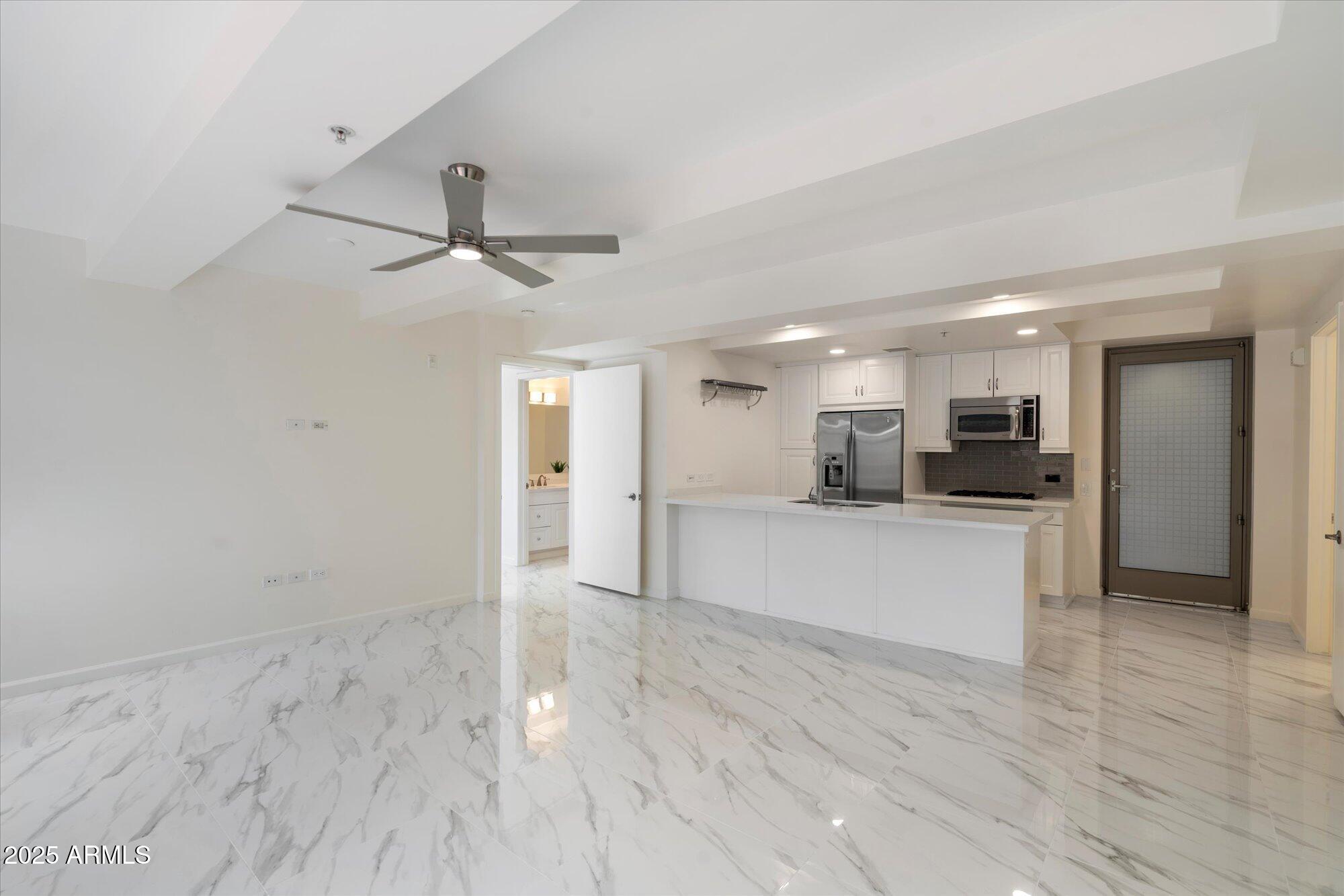 7151 E Rancho Vista Drive, 1017