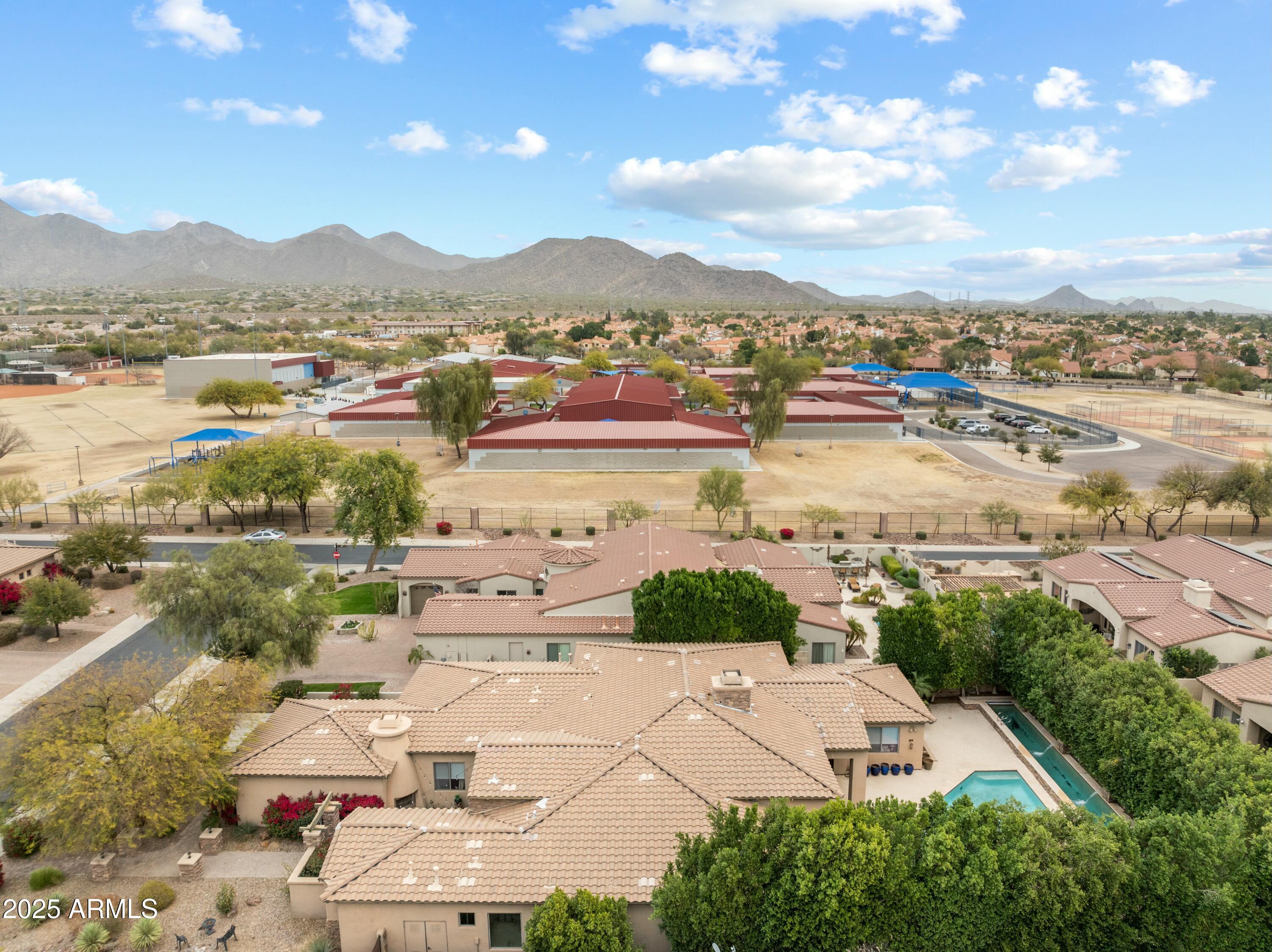 9869 E DAVENPORT Drive