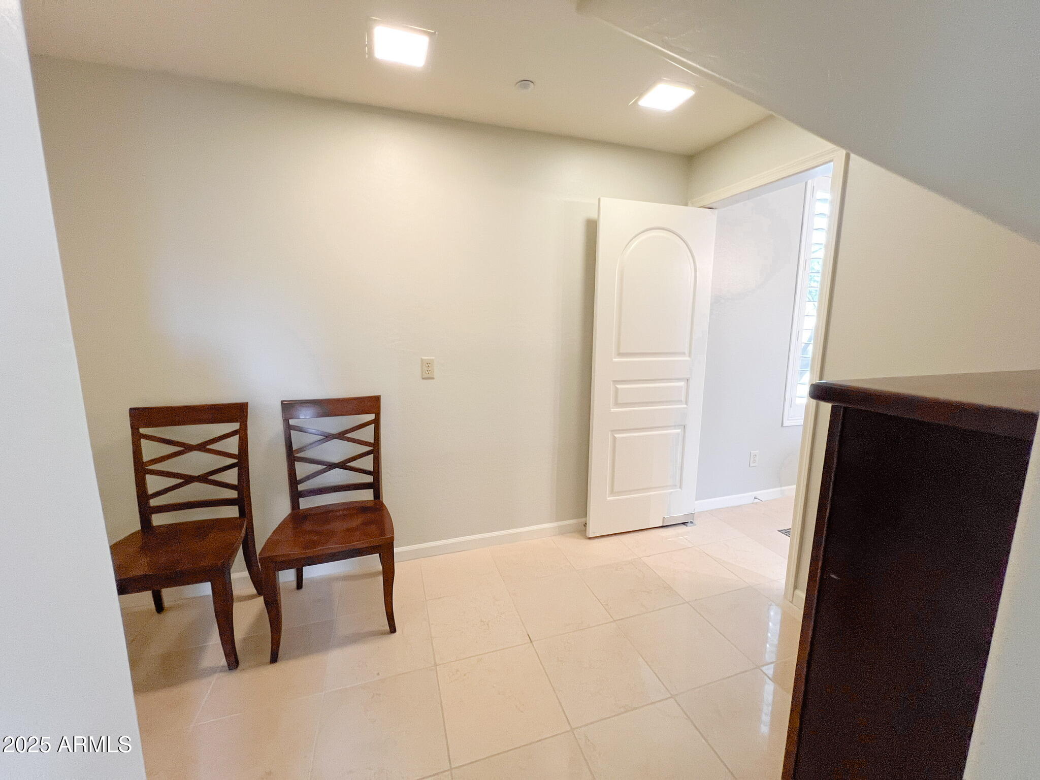 3912 E WILLIAMS Drive