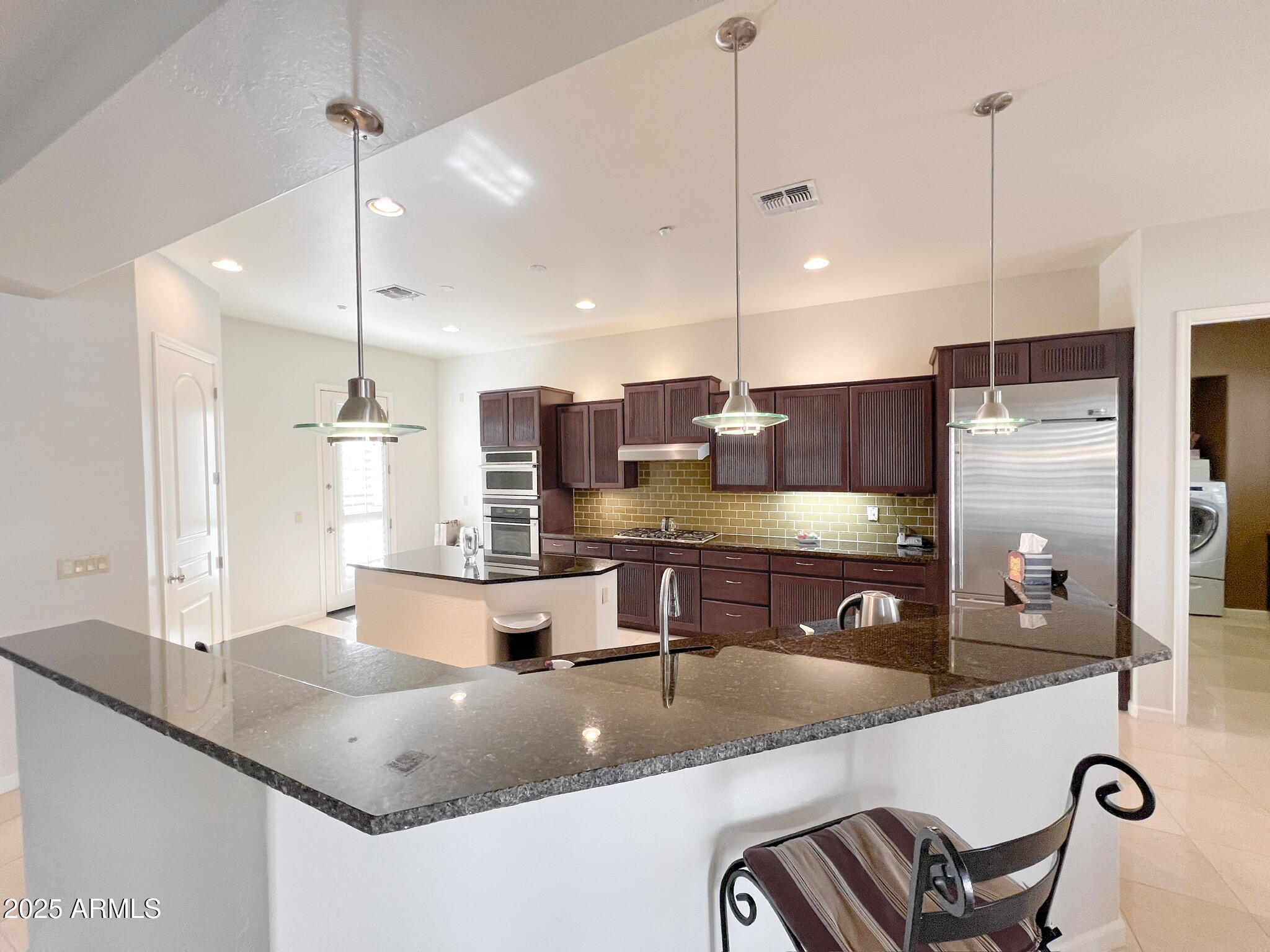 3912 E WILLIAMS Drive