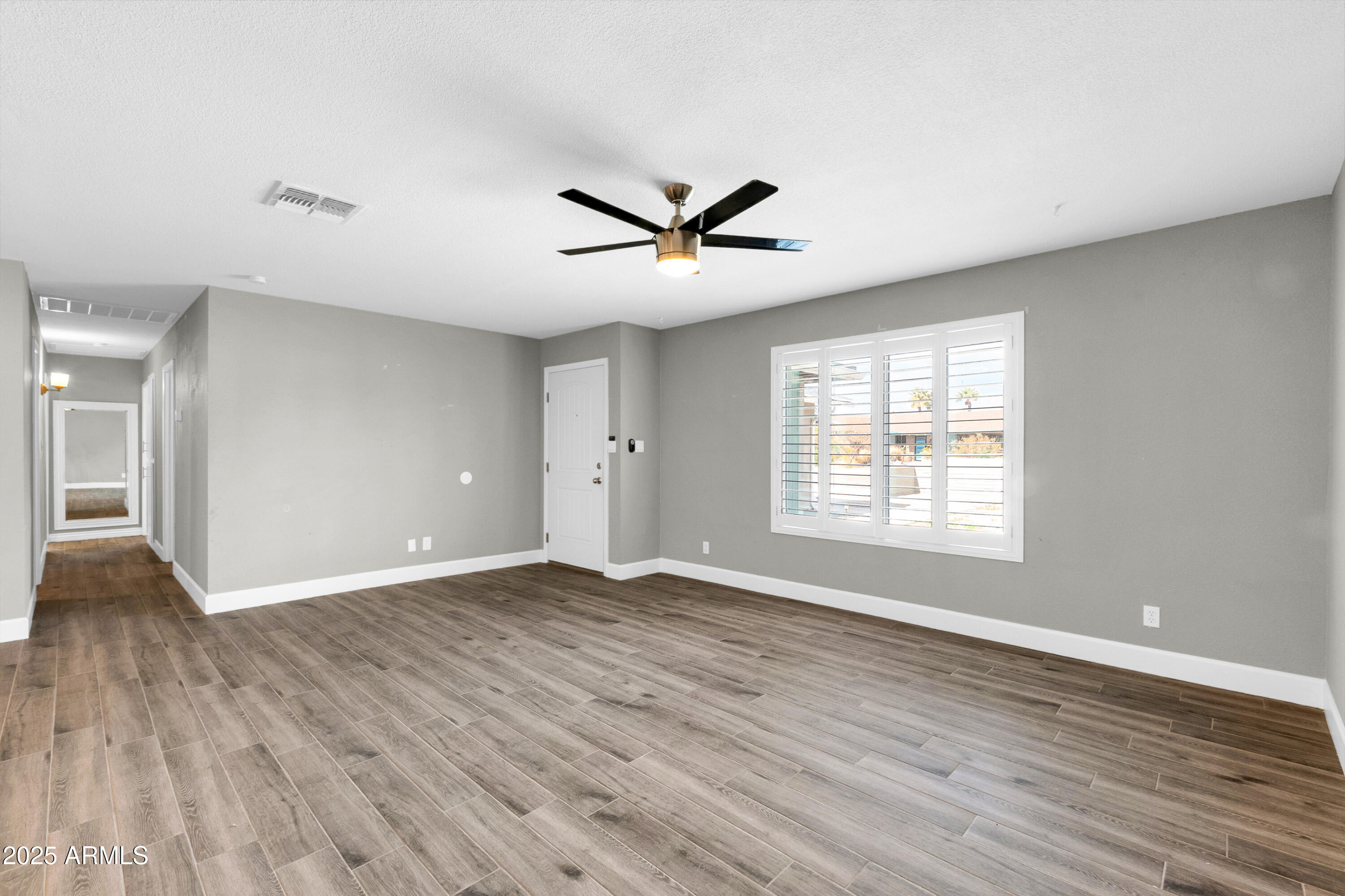 8637 E JACKRABBIT Road