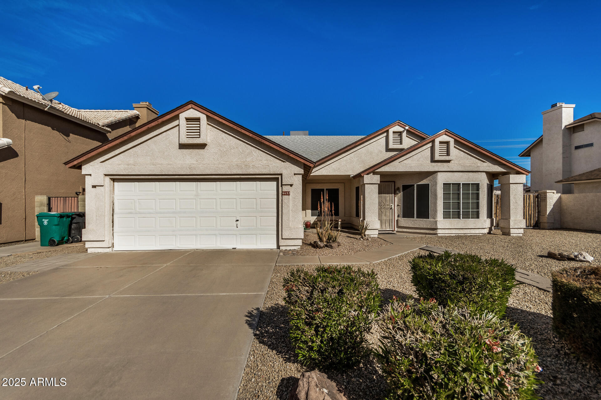 6632 E Fairbrook Circle