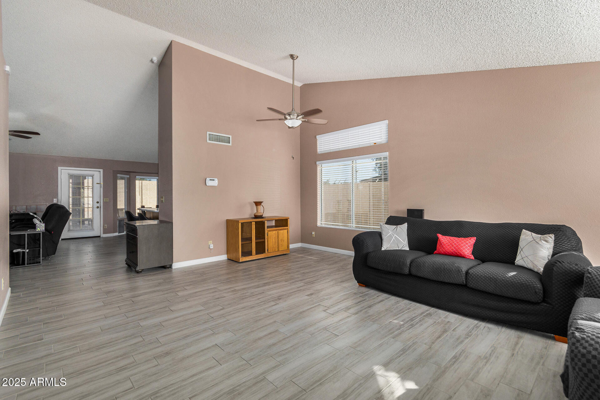 6632 E Fairbrook Circle