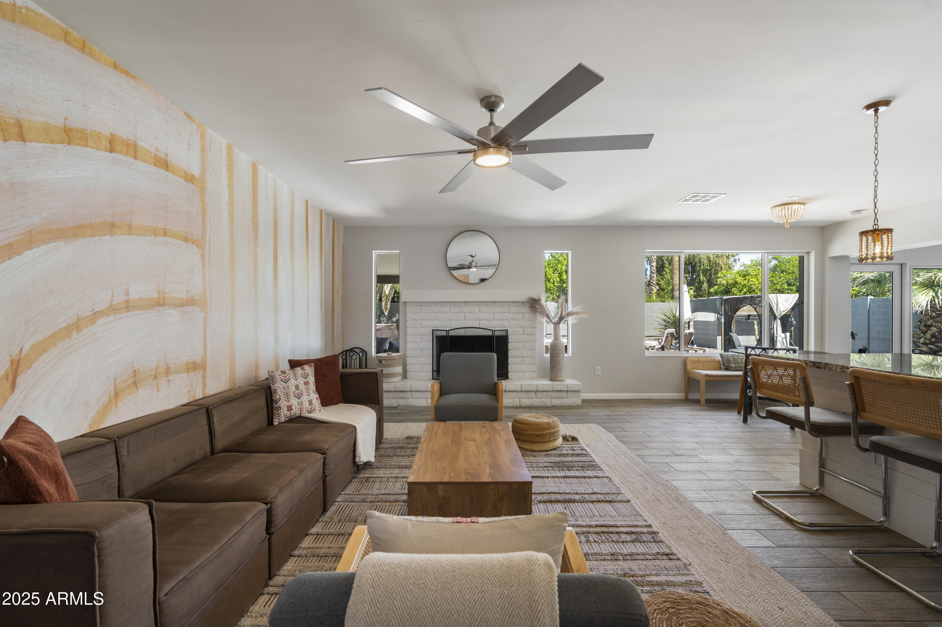 4904 E TIERRA BUENA Lane