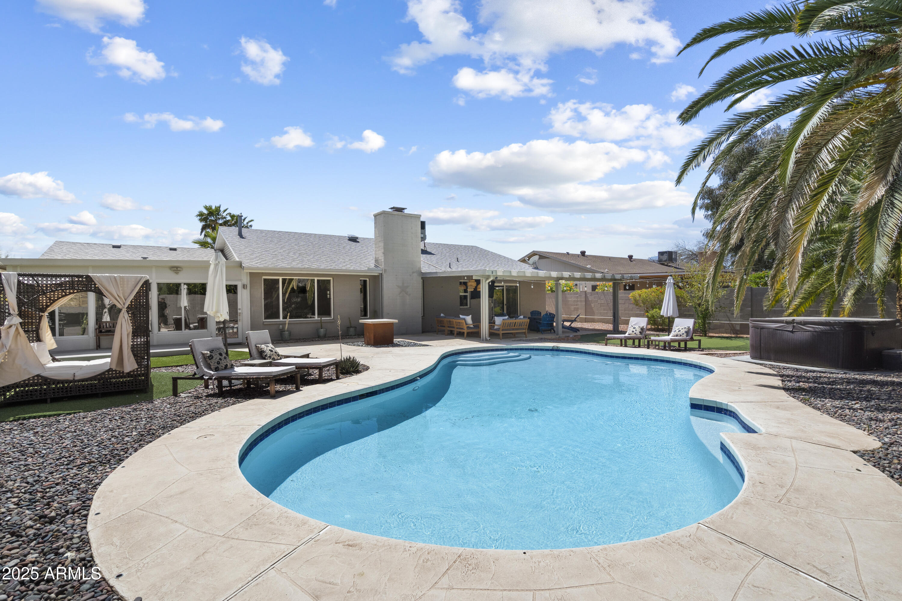 4904 E TIERRA BUENA Lane