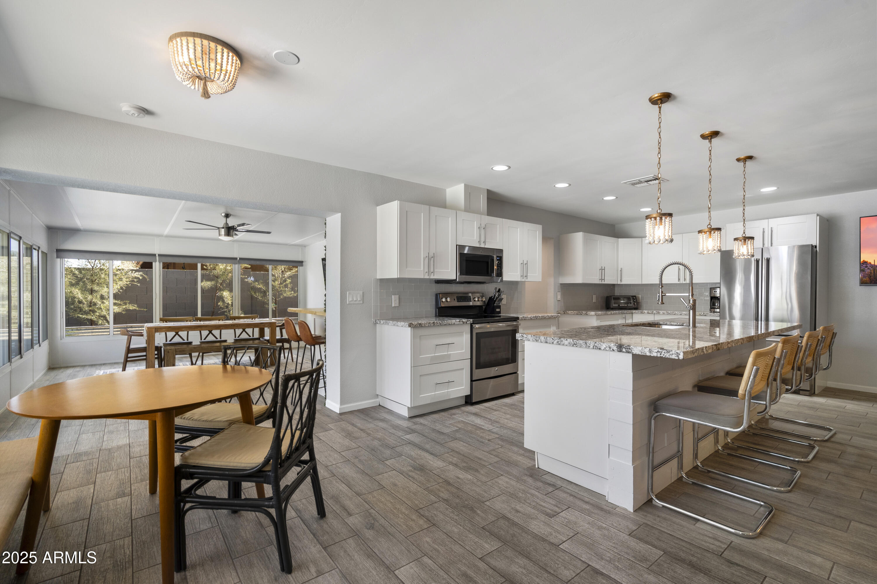 4904 E TIERRA BUENA Lane