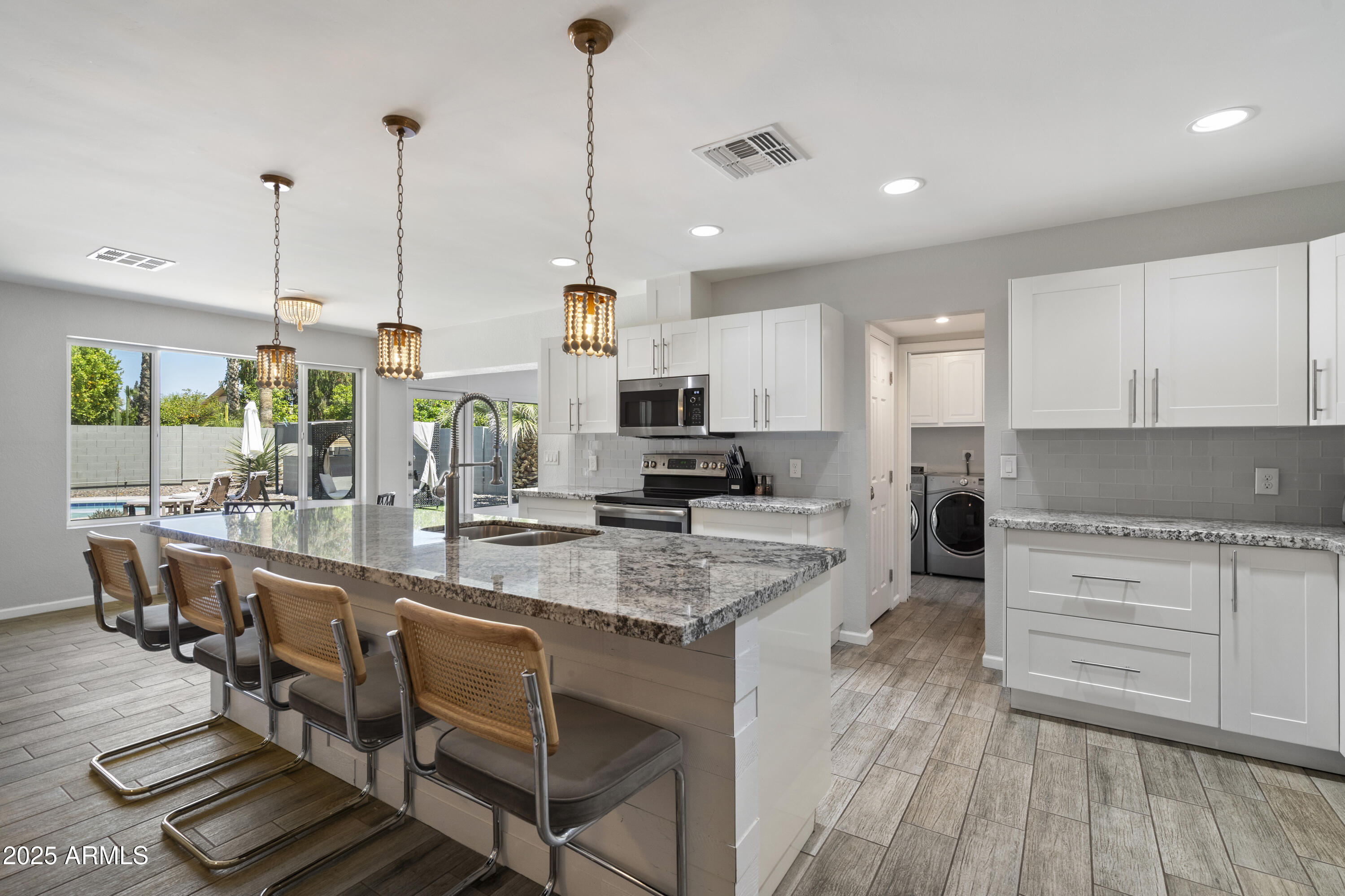 4904 E TIERRA BUENA Lane