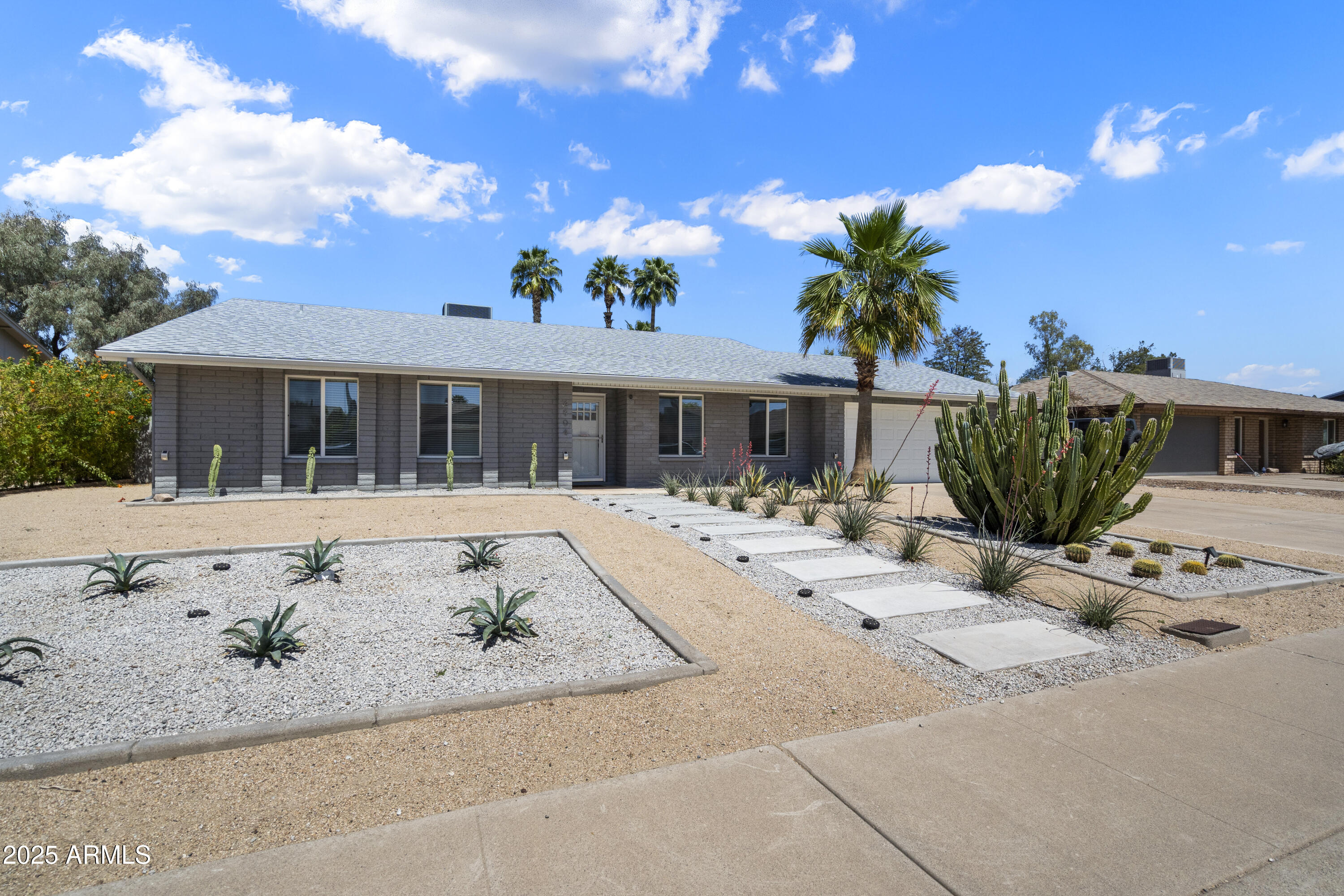 4904 E TIERRA BUENA Lane